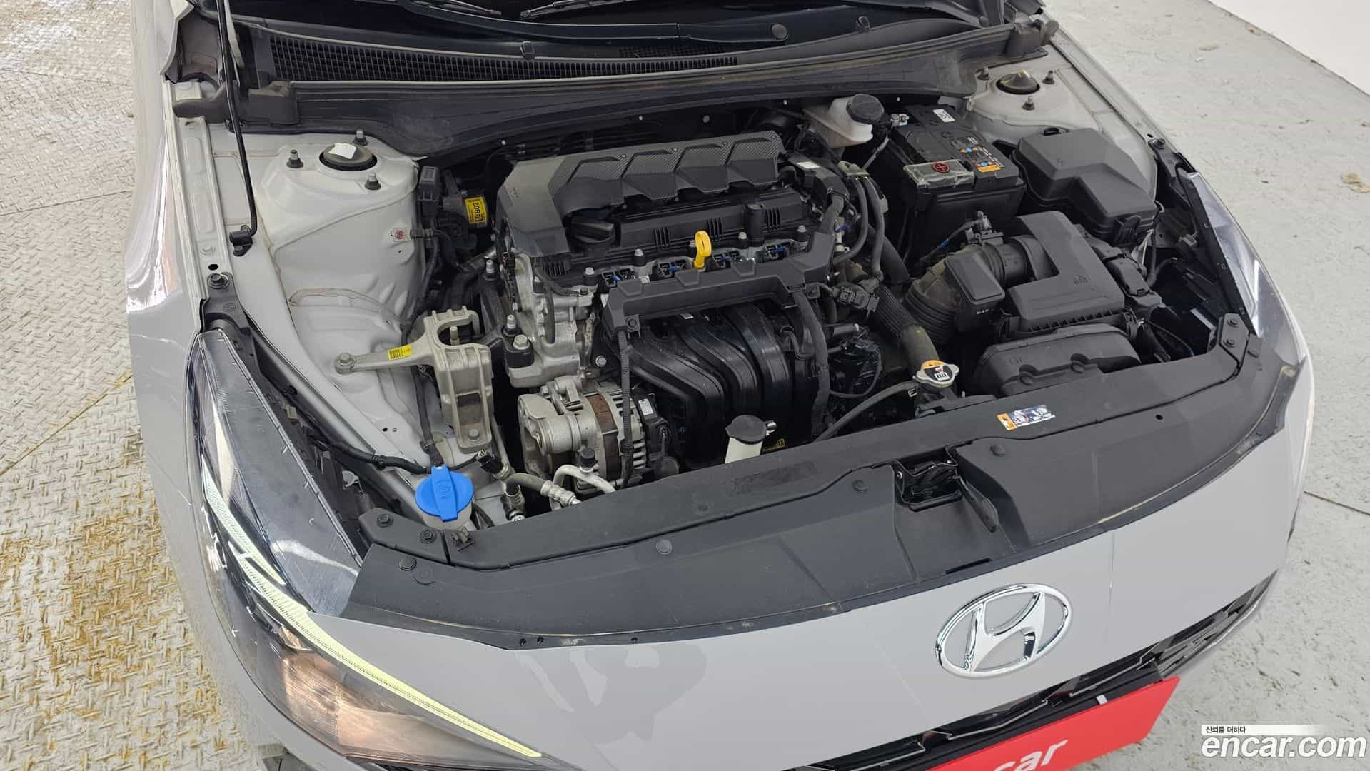 AVANTE Hyundai 2023.0-INNER-006