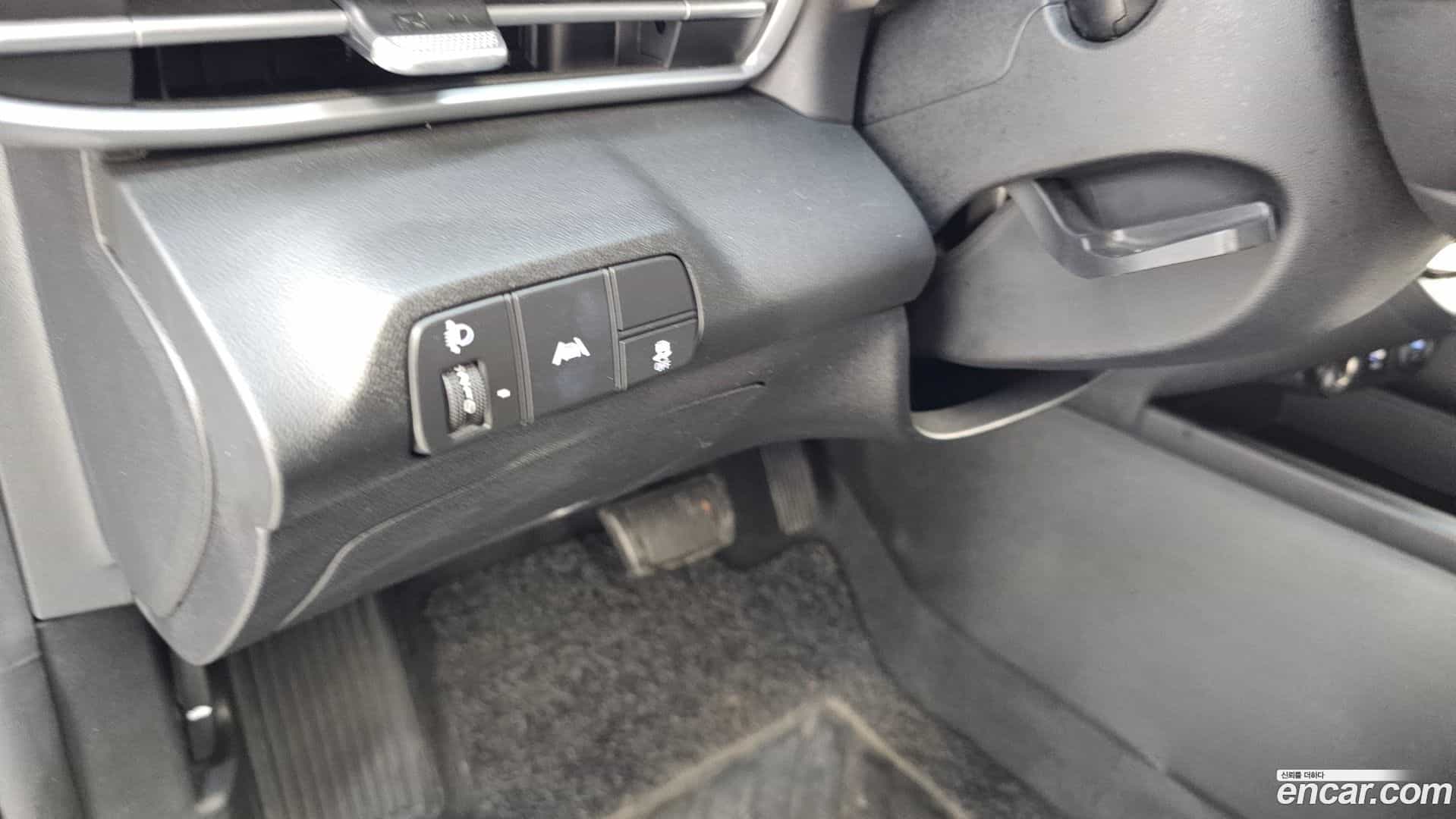 AVANTE Hyundai 2023.0-OPTION-019
