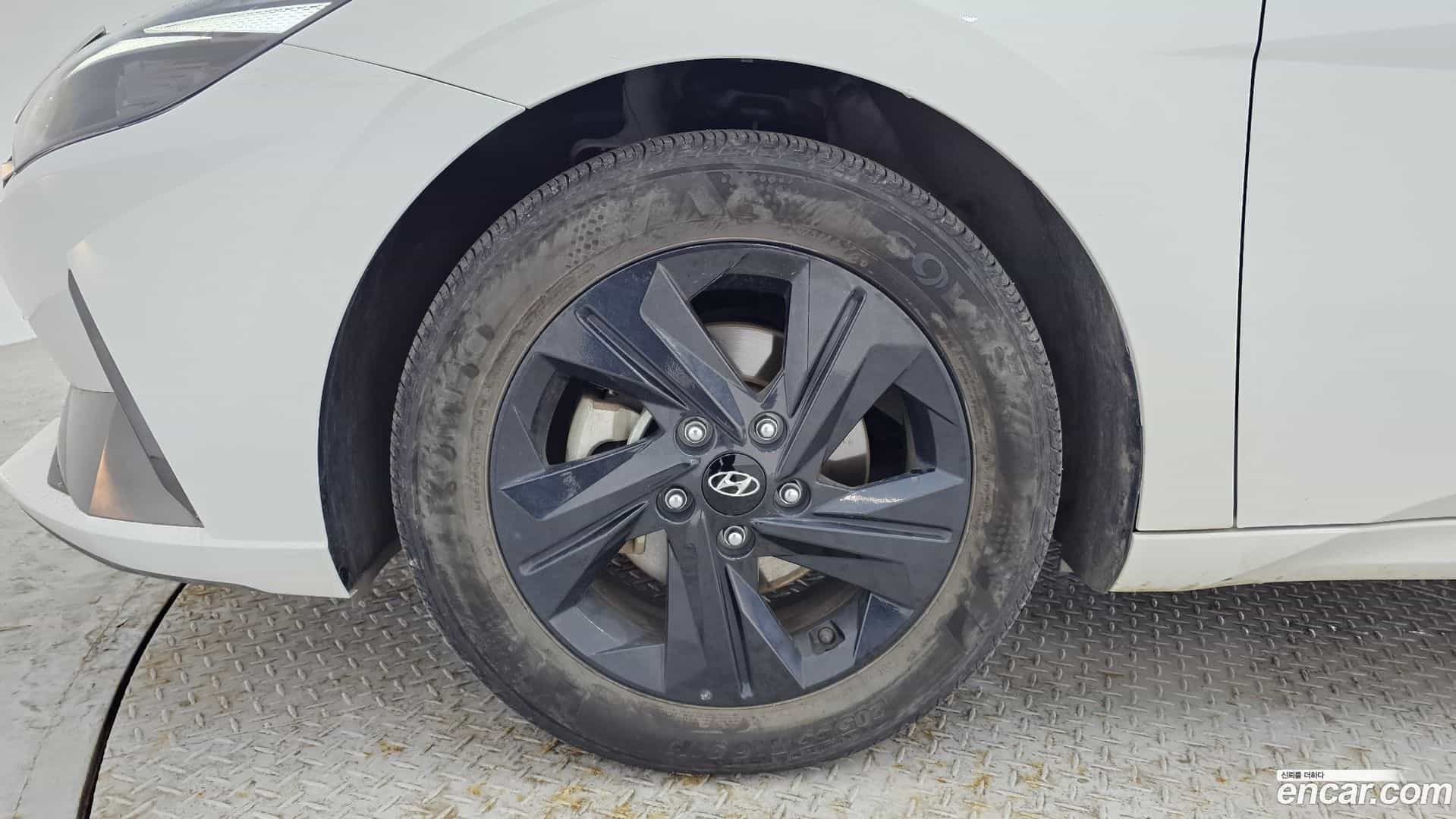 AVANTE Hyundai 2023.2-OUTER-005