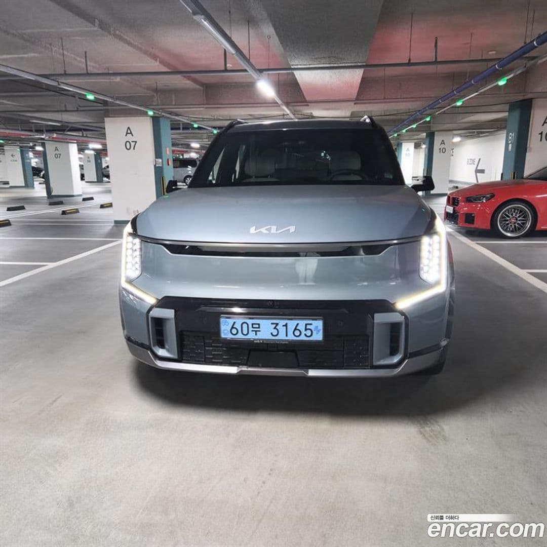 Main__Slider__Photo:EV9 Kia 2023.8-0
