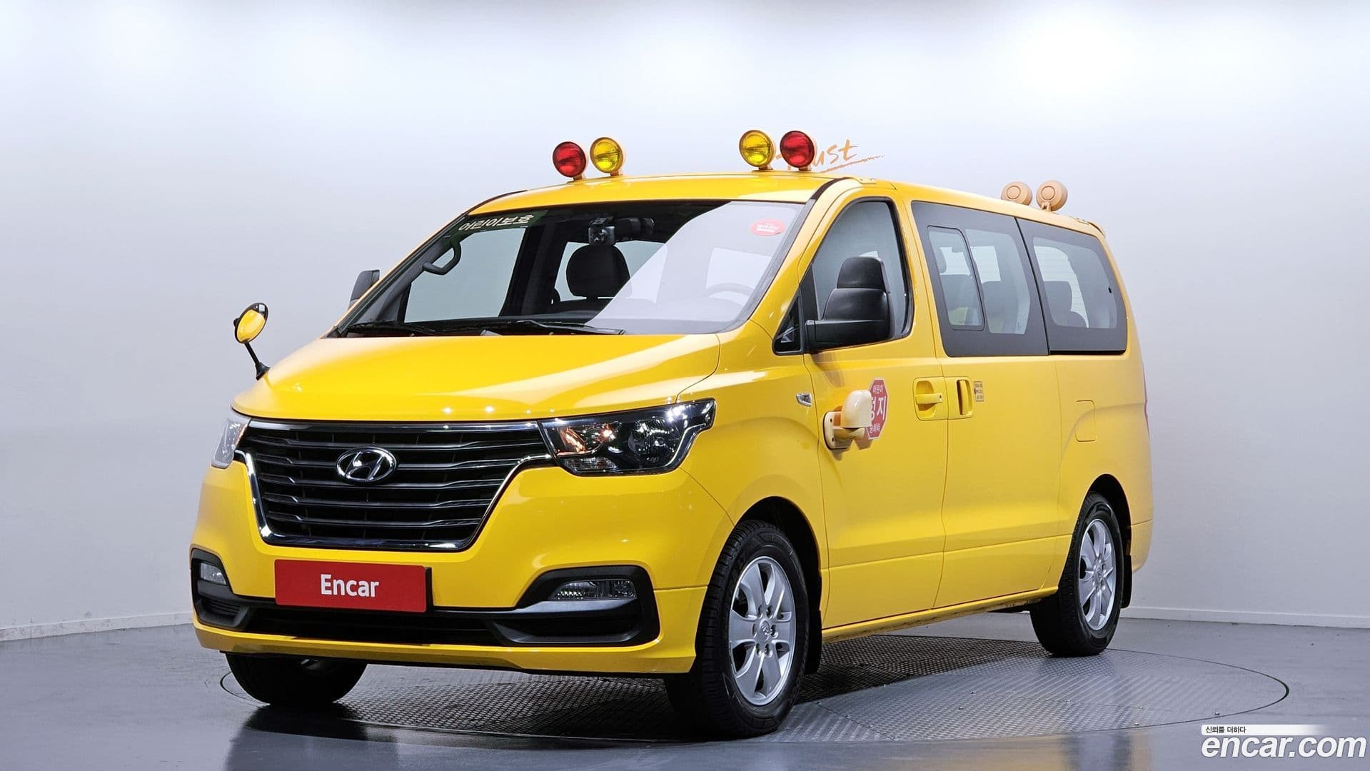 Main__Slider__Photo:Starex Hyundai 2018.4-0