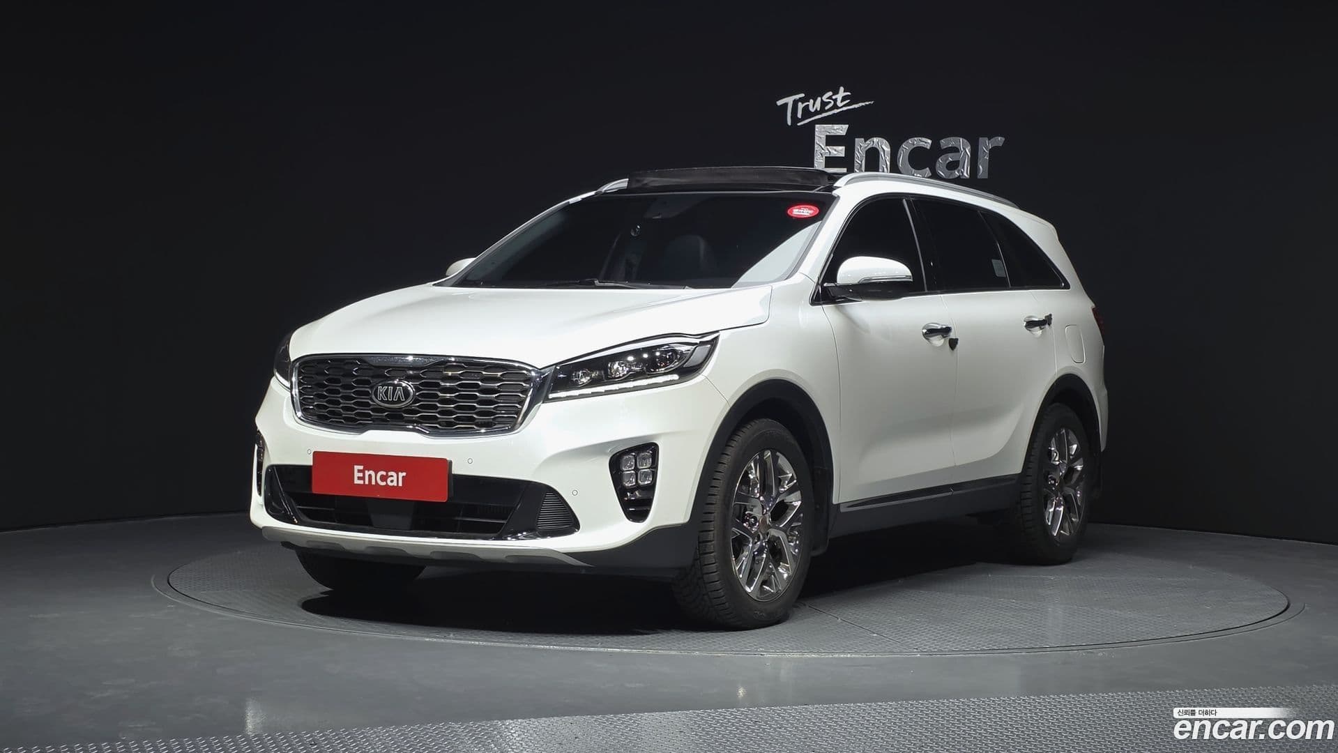 Main__Slider__Photo:Sorento Kia 2020.0-0