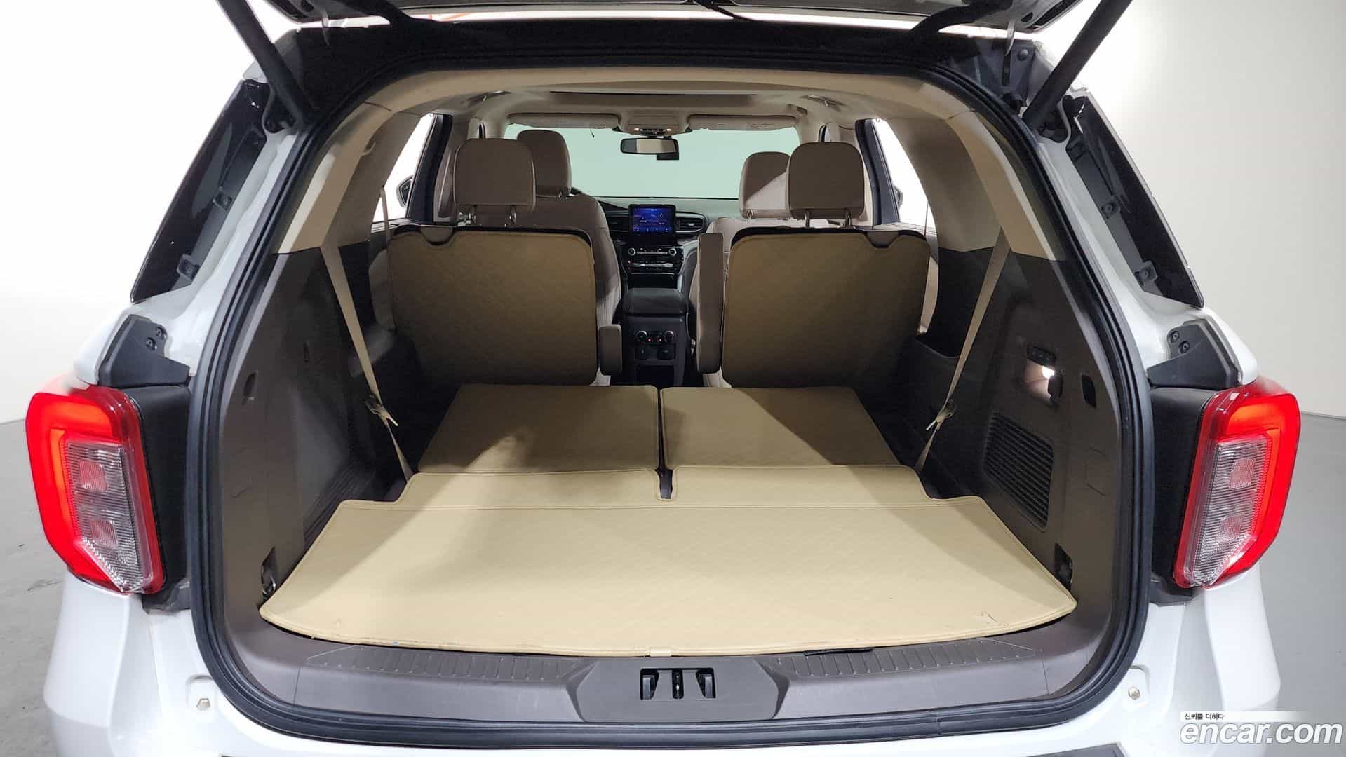 Explorer Ford 2021.11-OPTION-024