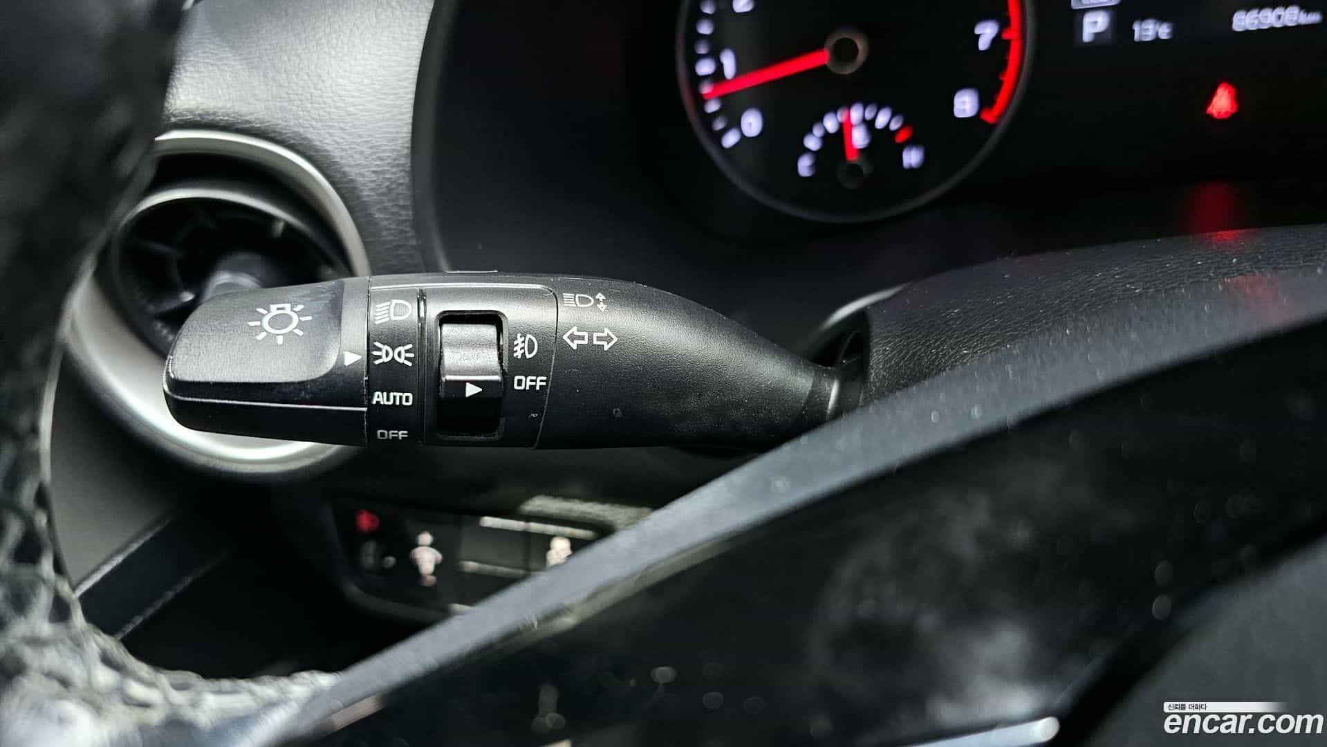 K3 Kia 2018.4-OPTION-024