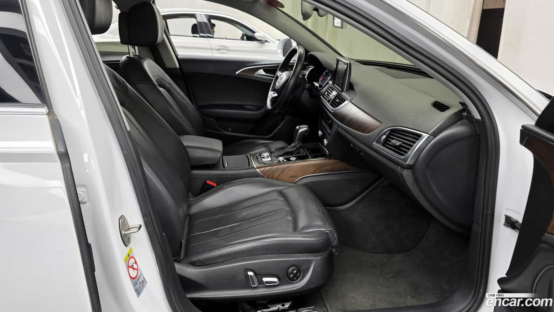 A6 Audi 2015.8-OPTION-015