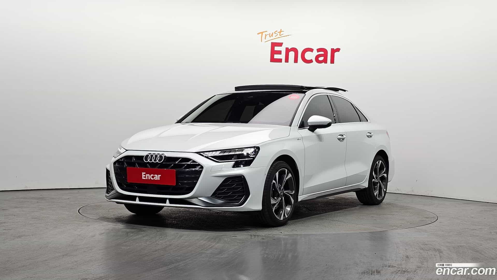 A3 Audi 2025.4-OUTER-001
