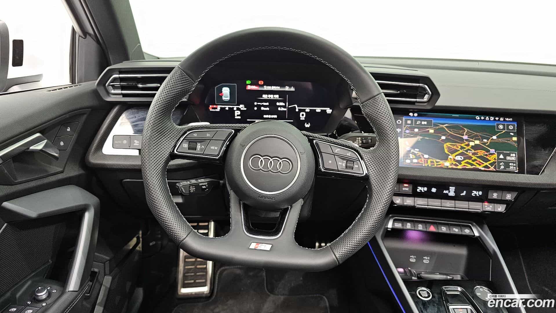 A3 Audi 2025.4-OPTION-017