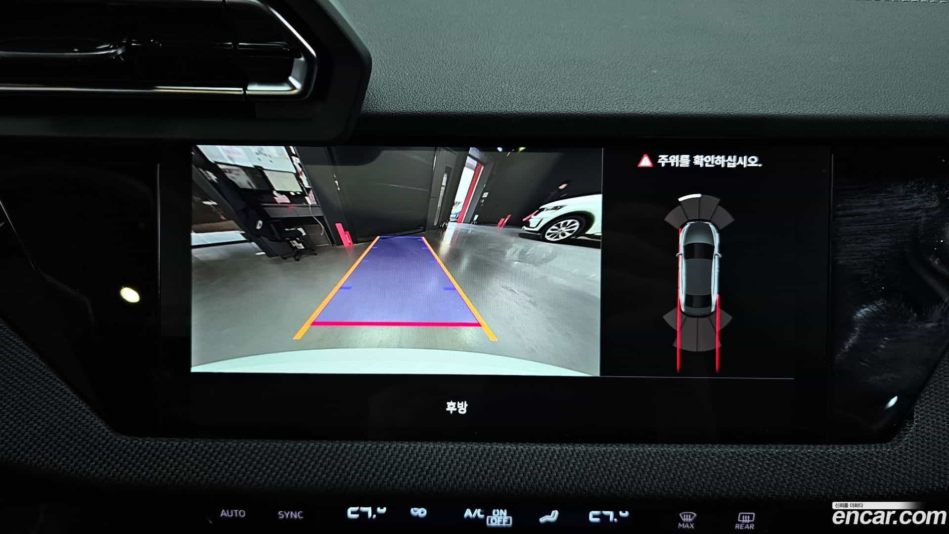 A3 Audi 2025.4-OPTION-019