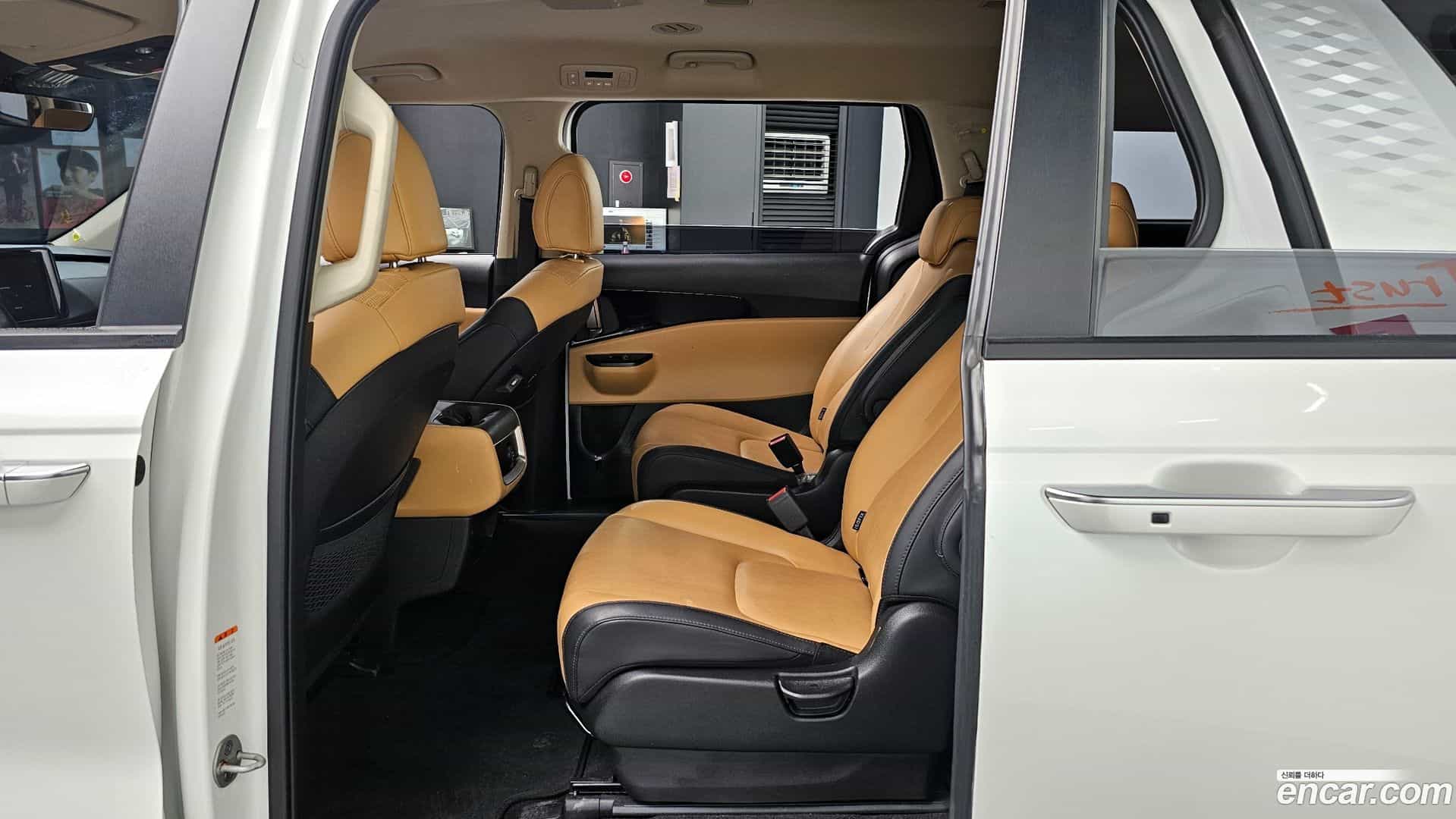 Canival Kia 2022.10-OPTION-017