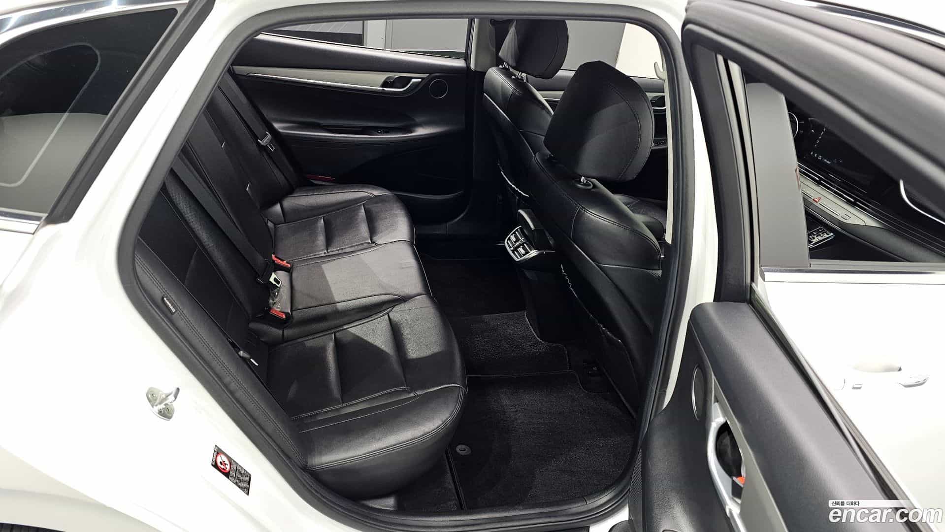 Grandeur Hyundai 2020.3-OPTION-016