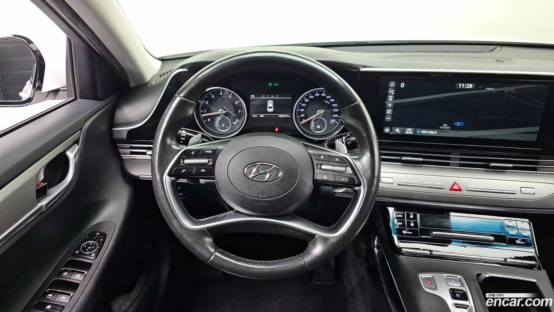Grandeur Hyundai 2020.3-OPTION-020