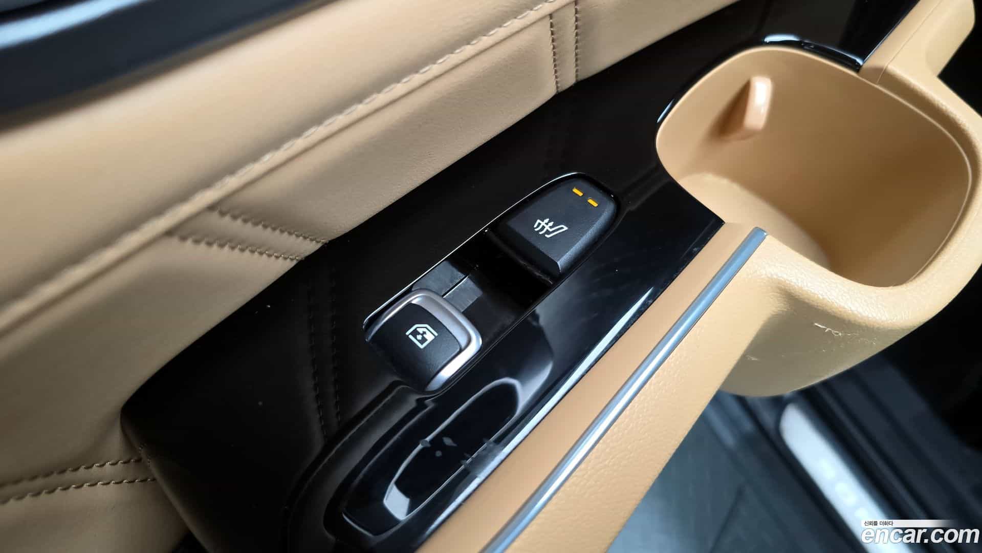 Sorento Kia 2022.4-OPTION-023