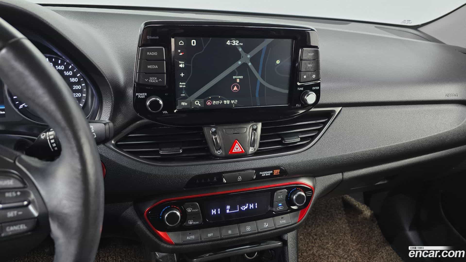 i30 Hyundai 2017.7-OPTION-018