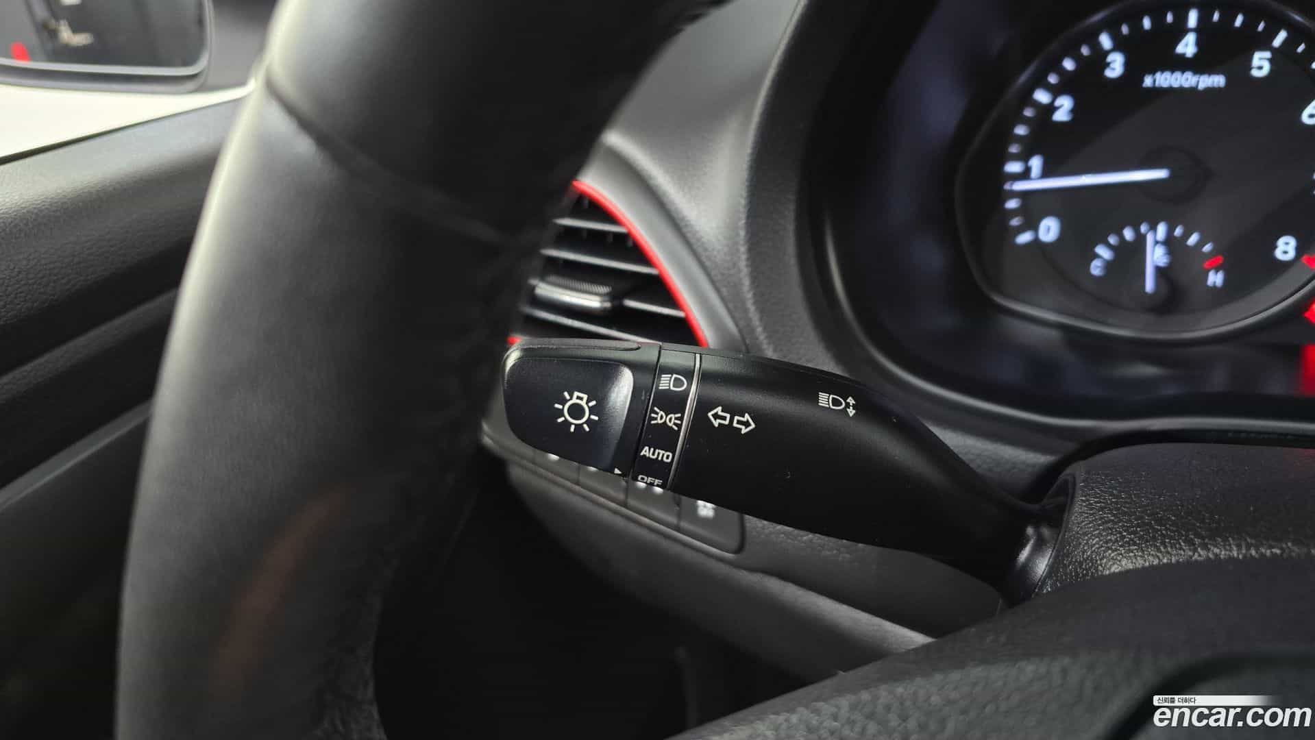 i30 Hyundai 2017.7-OPTION-023