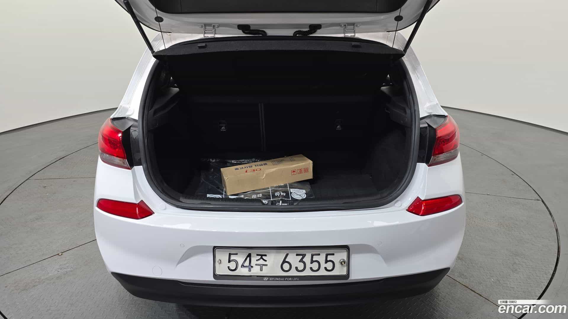 i30 Hyundai 2017.7-OPTION-024