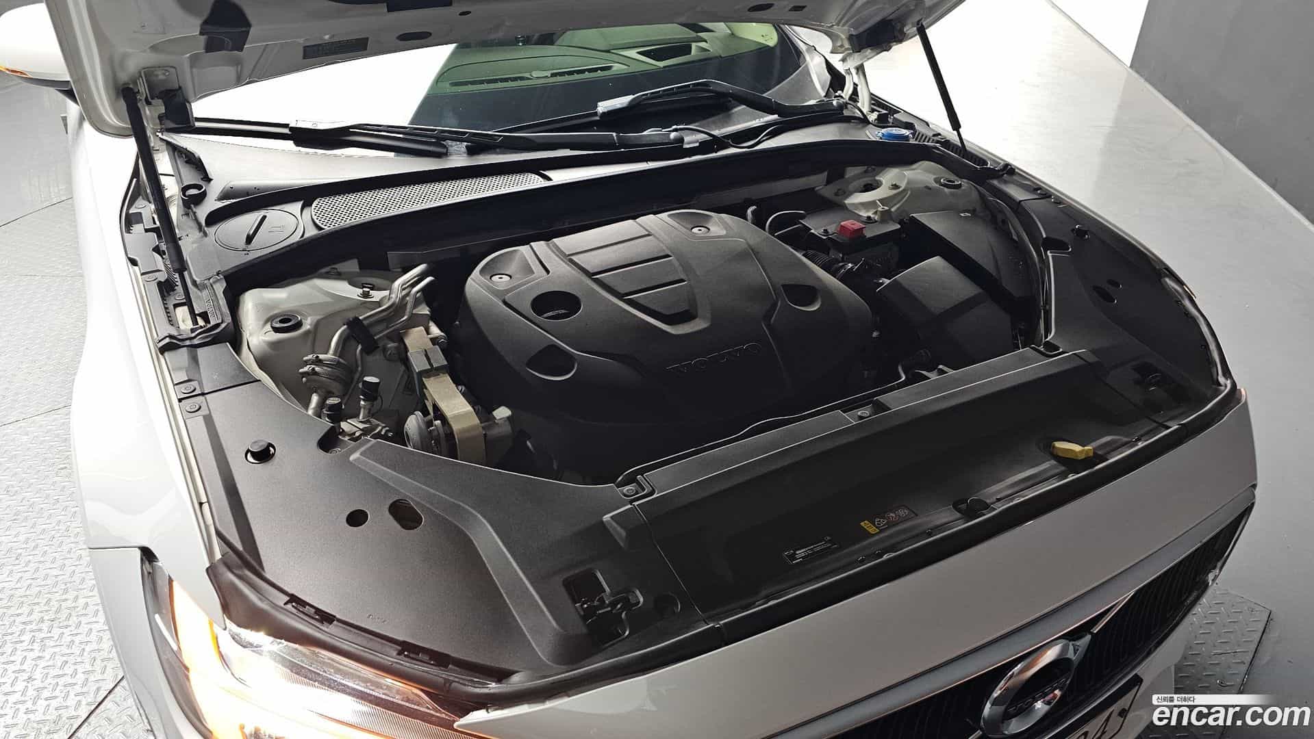 S90 Volvo 2017.4-INNER-006