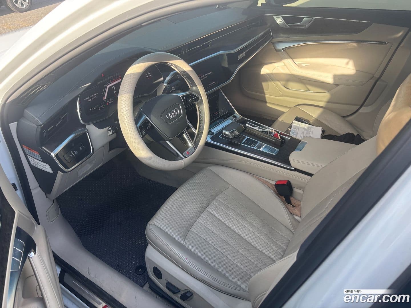 Main__Slider__Photo:A6 Audi 2021.5-0