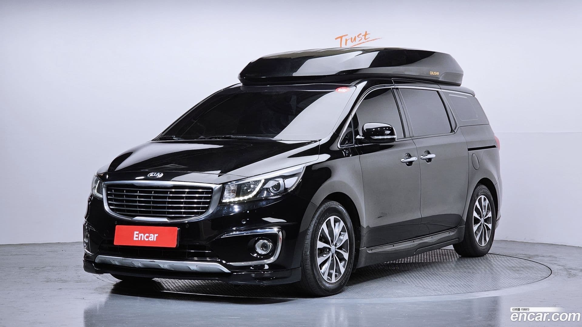 Main__Slider__Photo:Canival Kia 2018.3-0