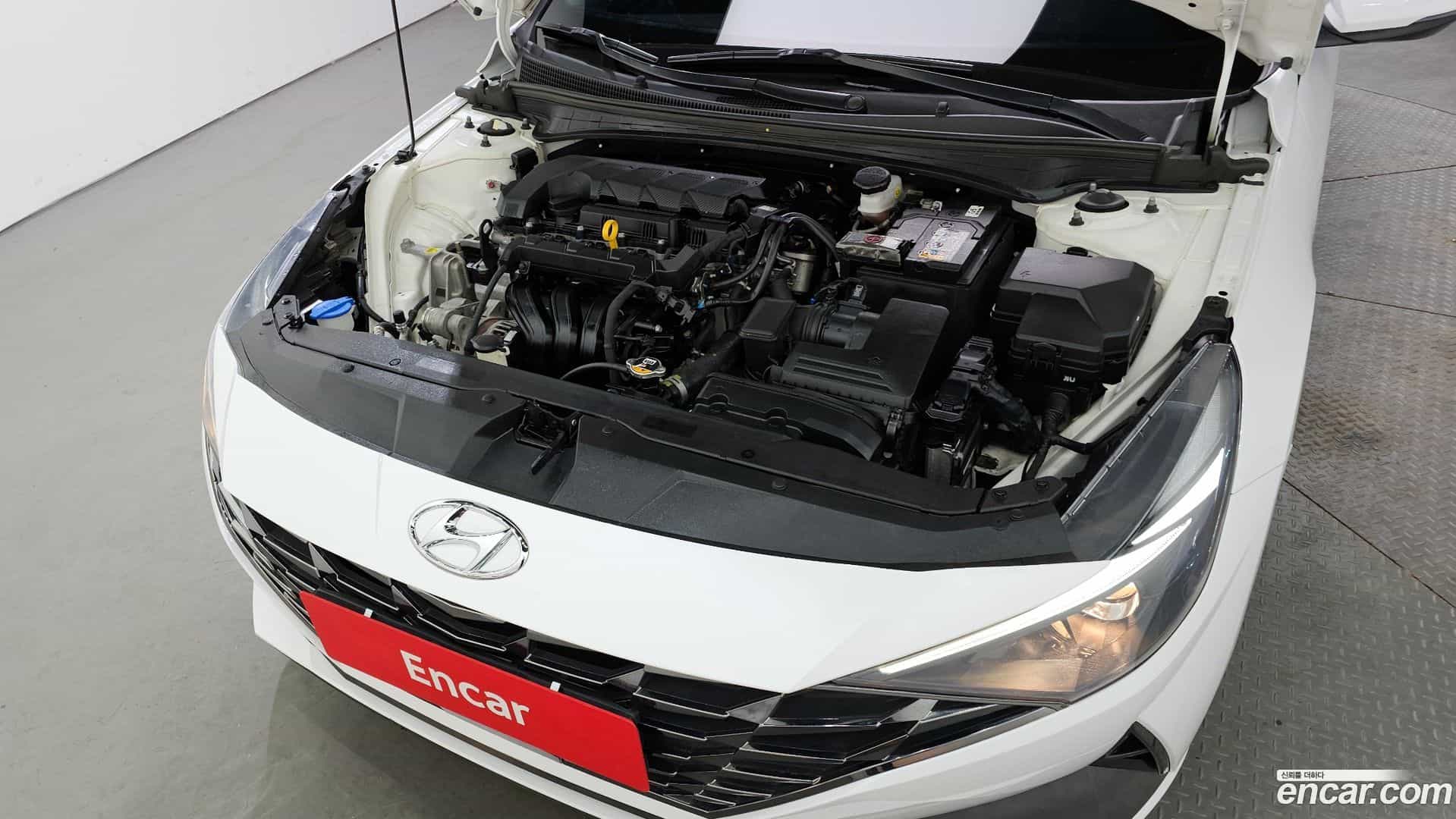 AVANTE Hyundai 2021.7-INNER-006