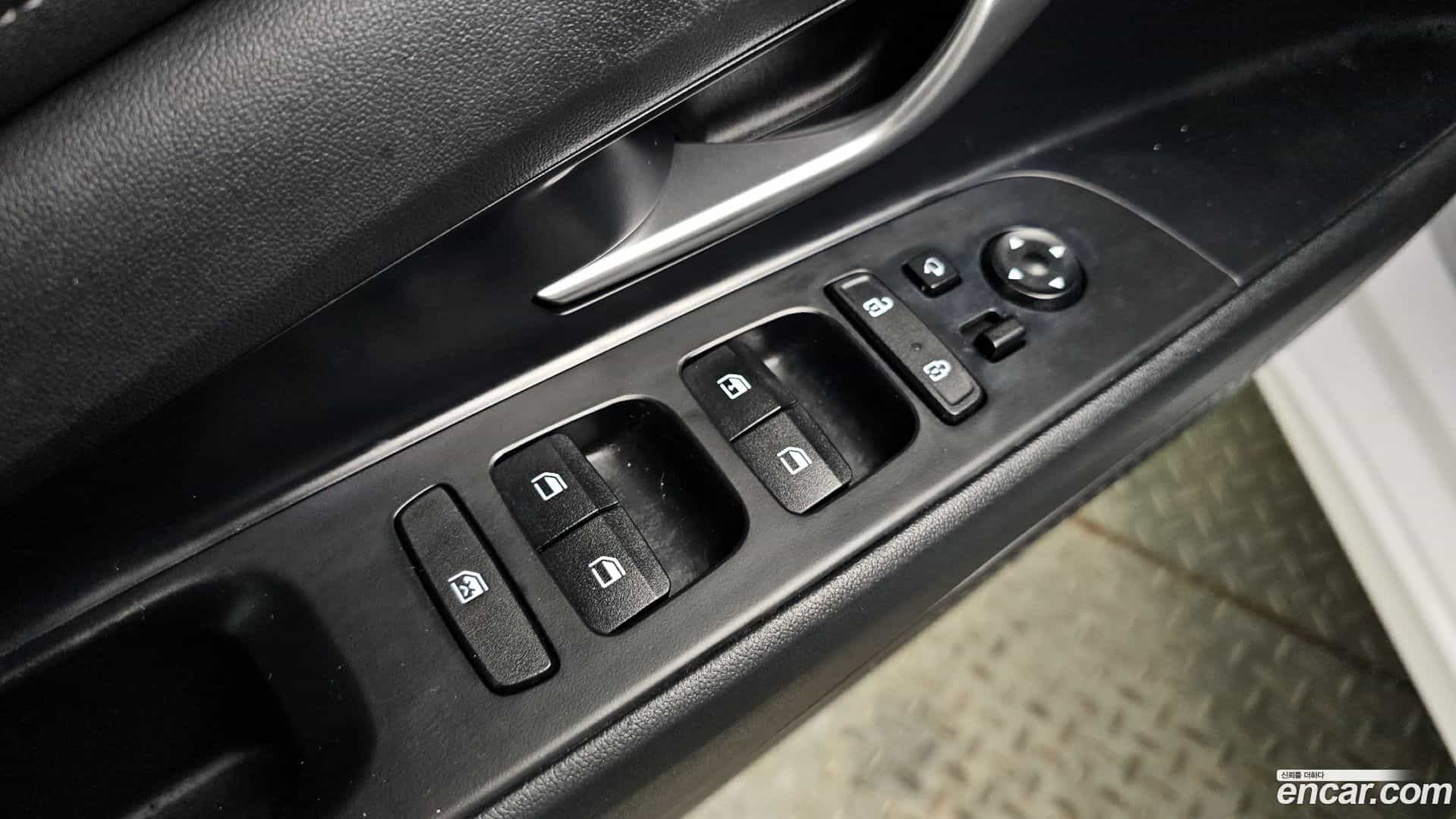 AVANTE Hyundai 2021.7-OPTION-018