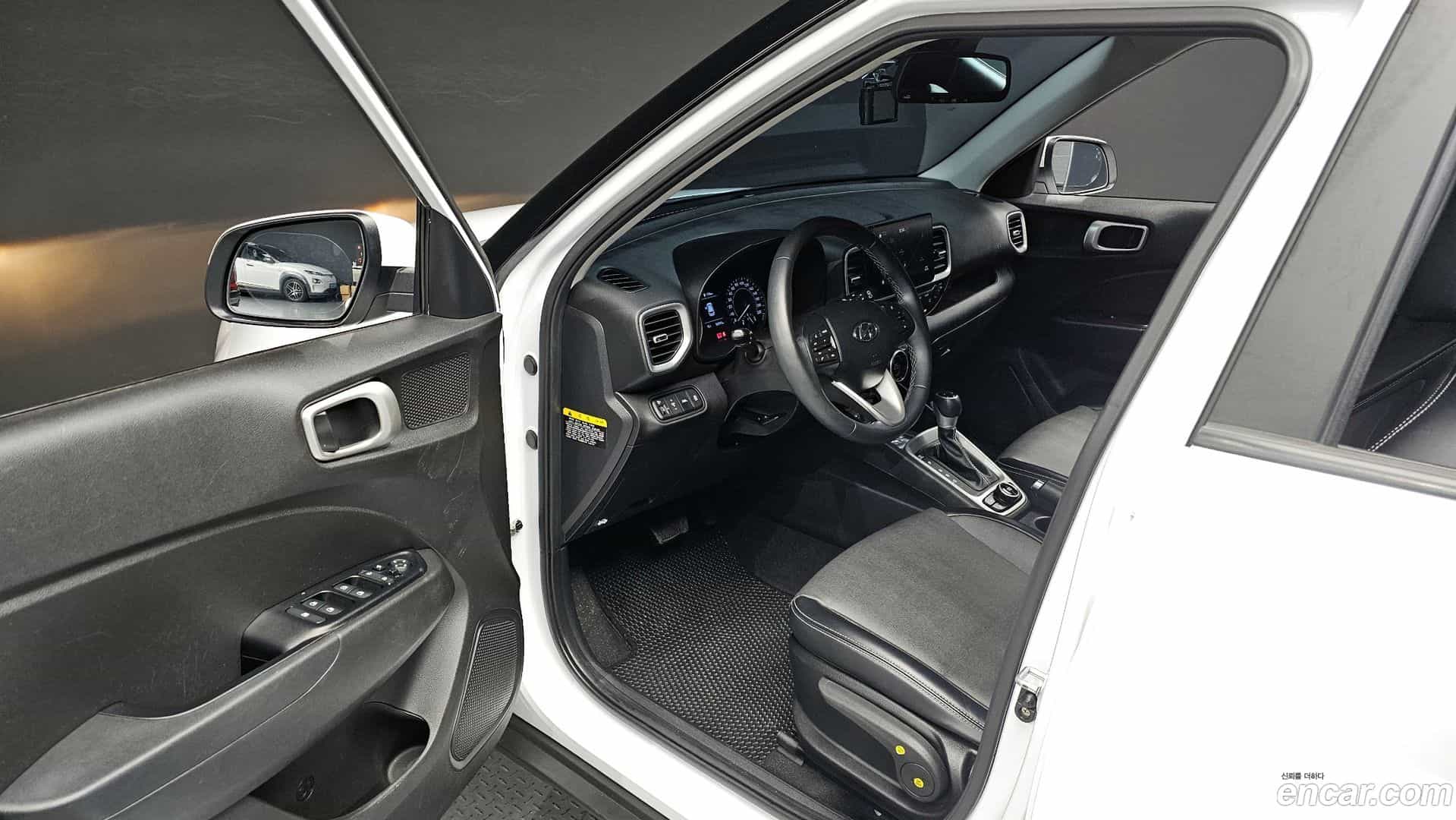 Venue Hyundai 2019.11-OPTION-015