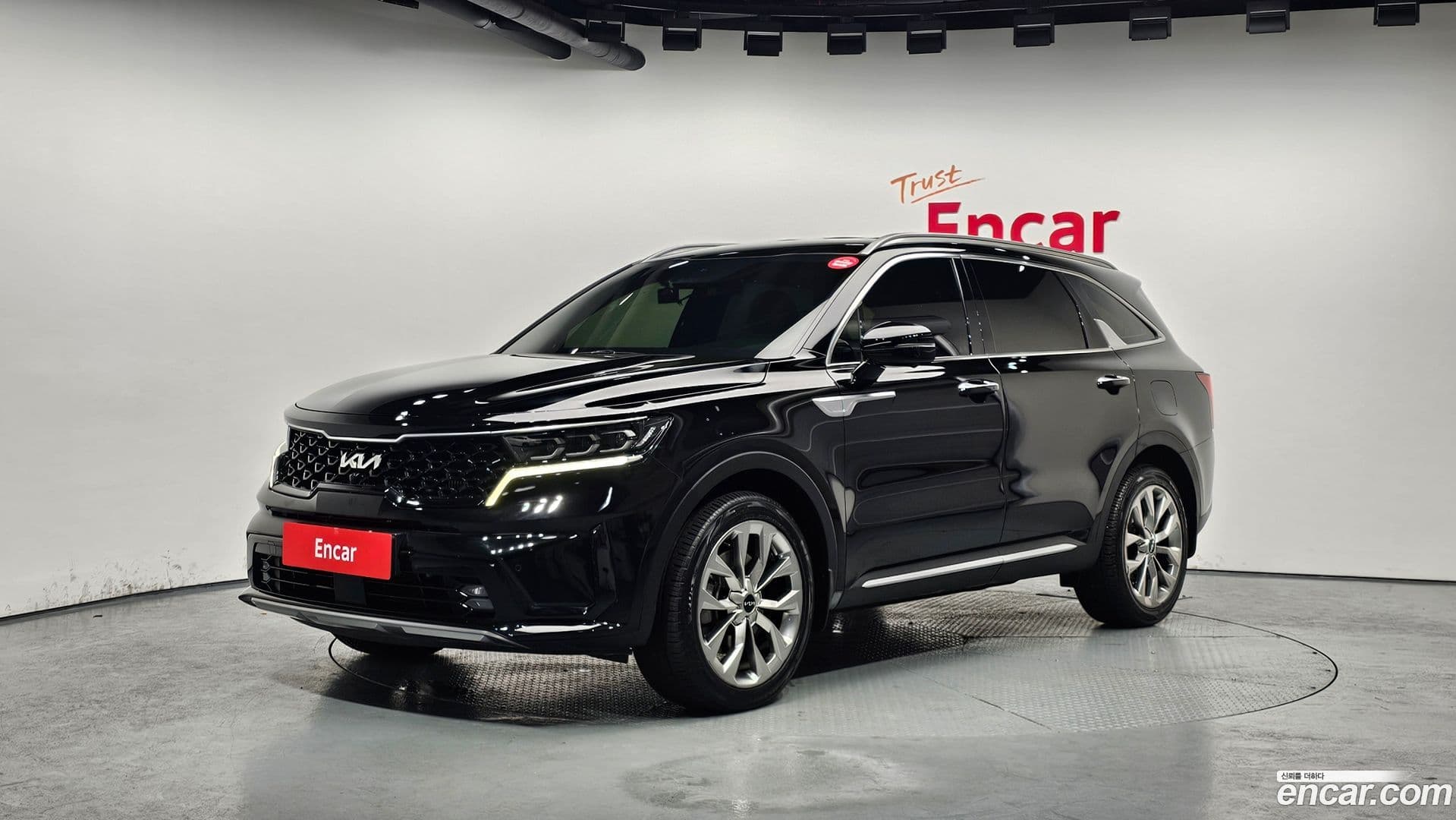 Main__Slider__Photo:Sorento Kia 2022.9-0