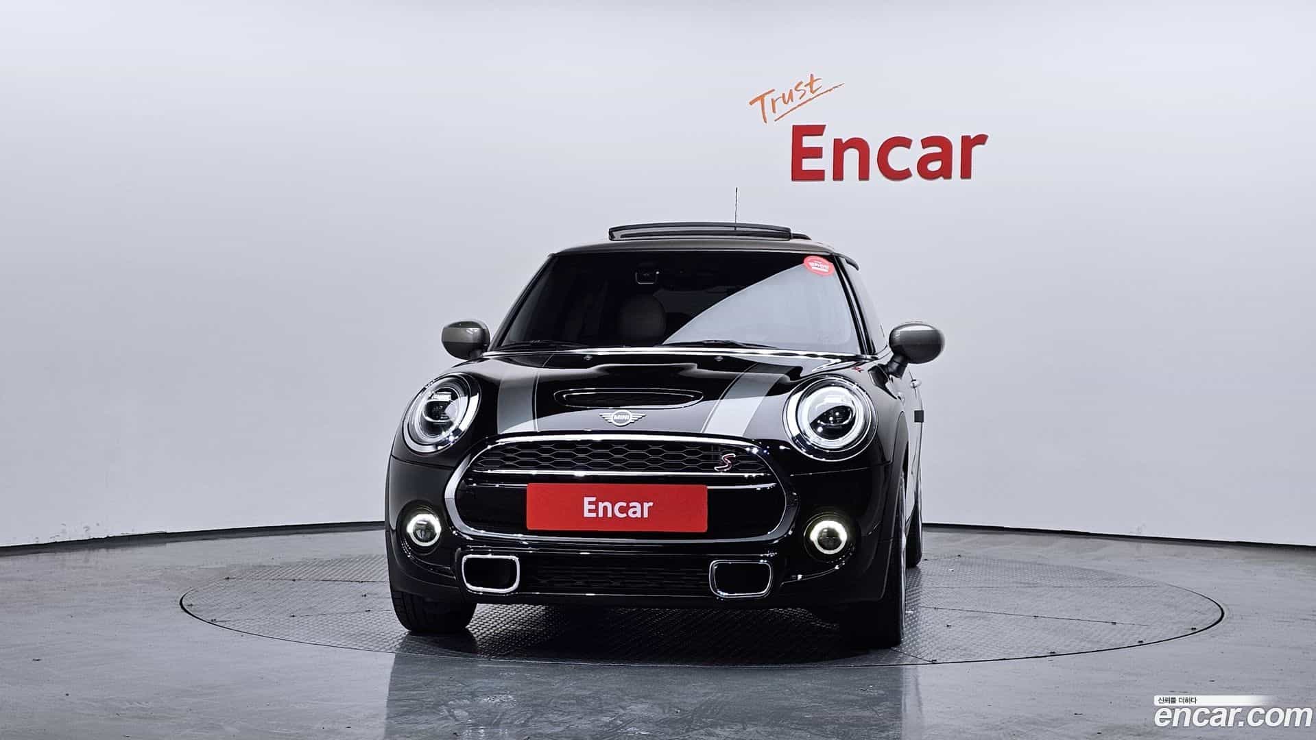 Cooper Mini 2020.11-OUTER-003