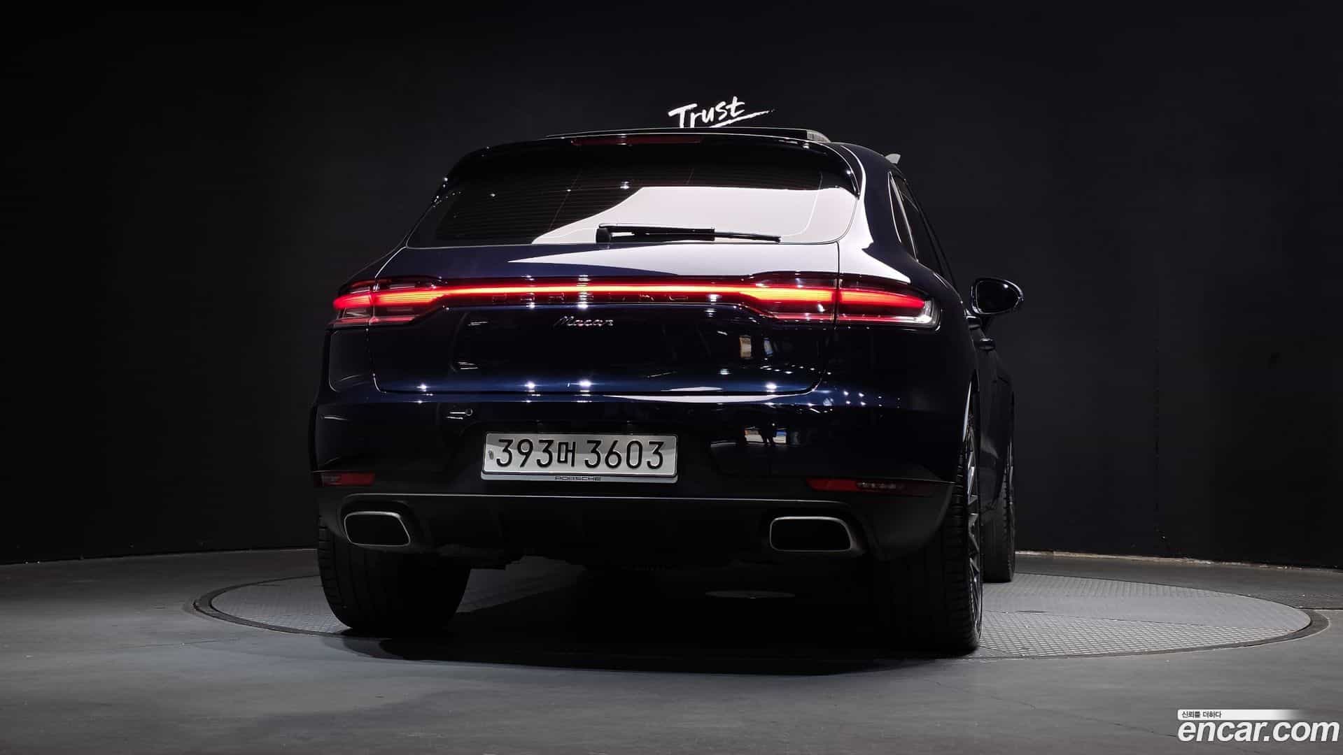 Macan Porsche 2021.6-OUTER-004