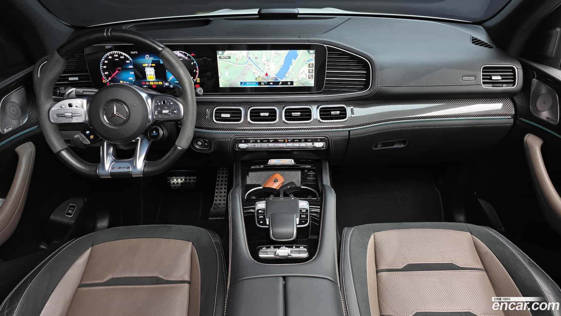 GLE-Class Mercedes-Benz 2023.4-INNER-007