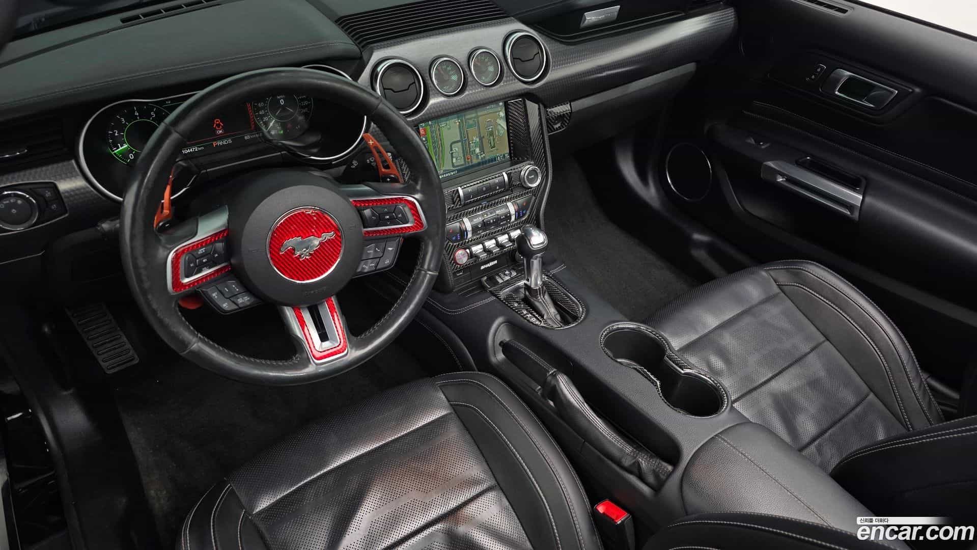 Mustang Ford 2018.3-INNER-007