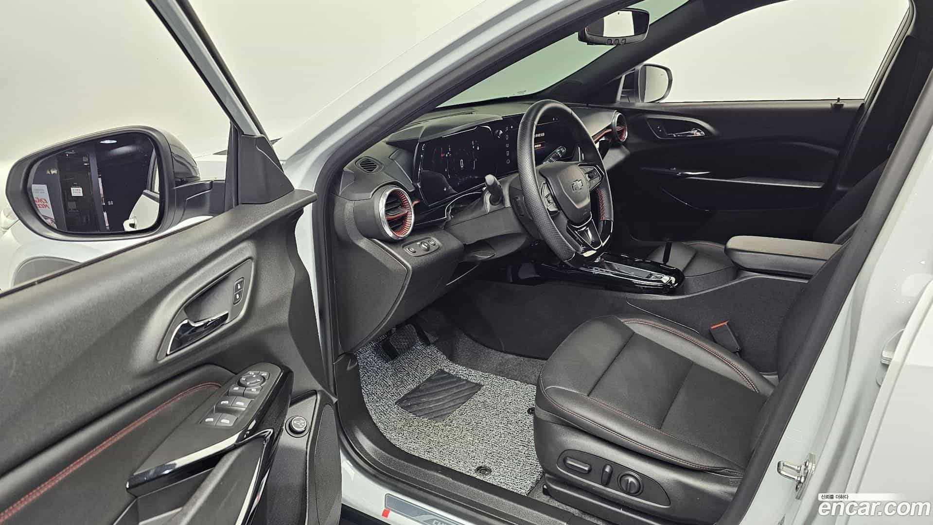 Trax Chevrolet 2025.7-INNER-010