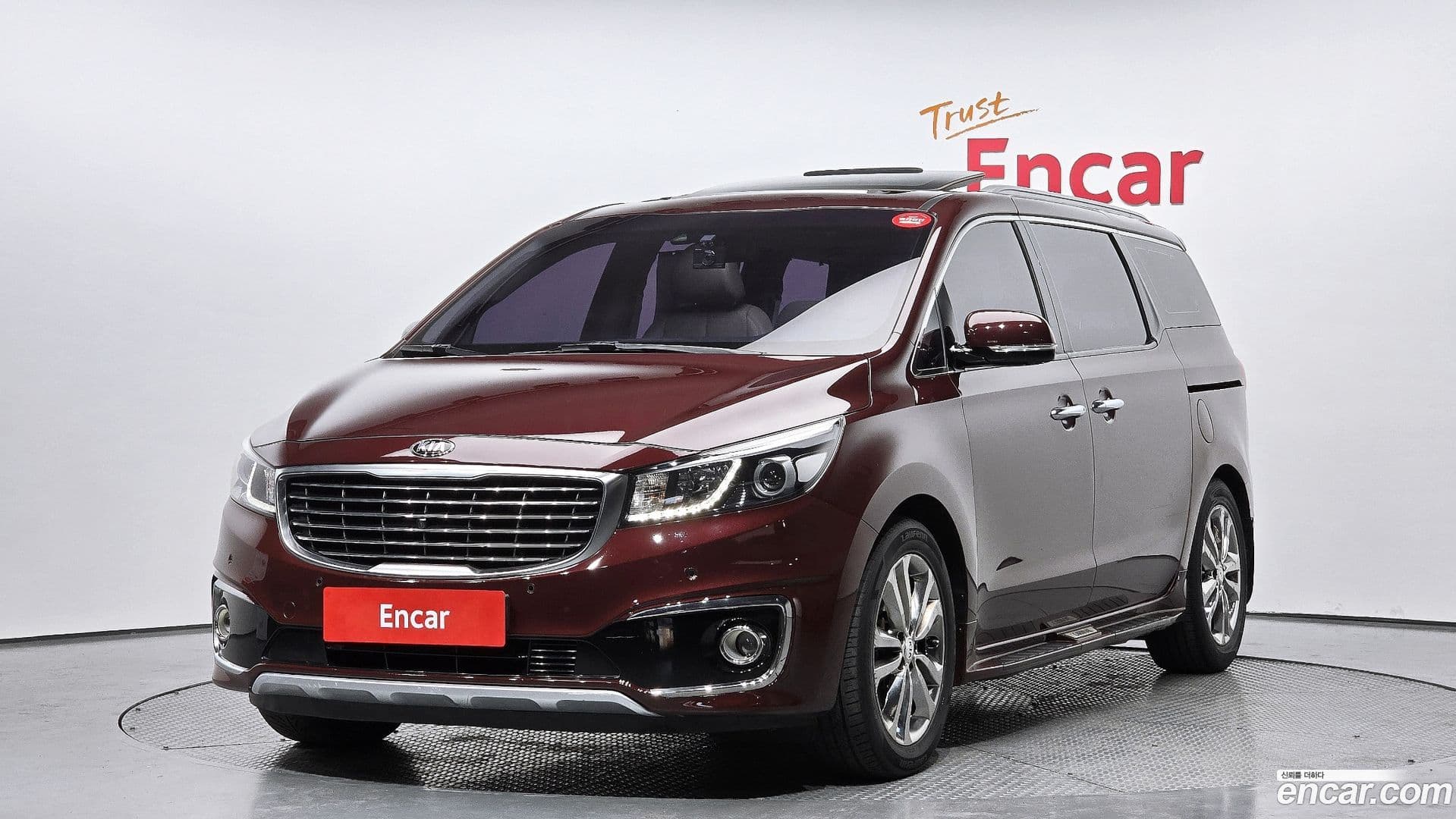 Main__Slider__Photo:Canival Kia 2018.0-0
