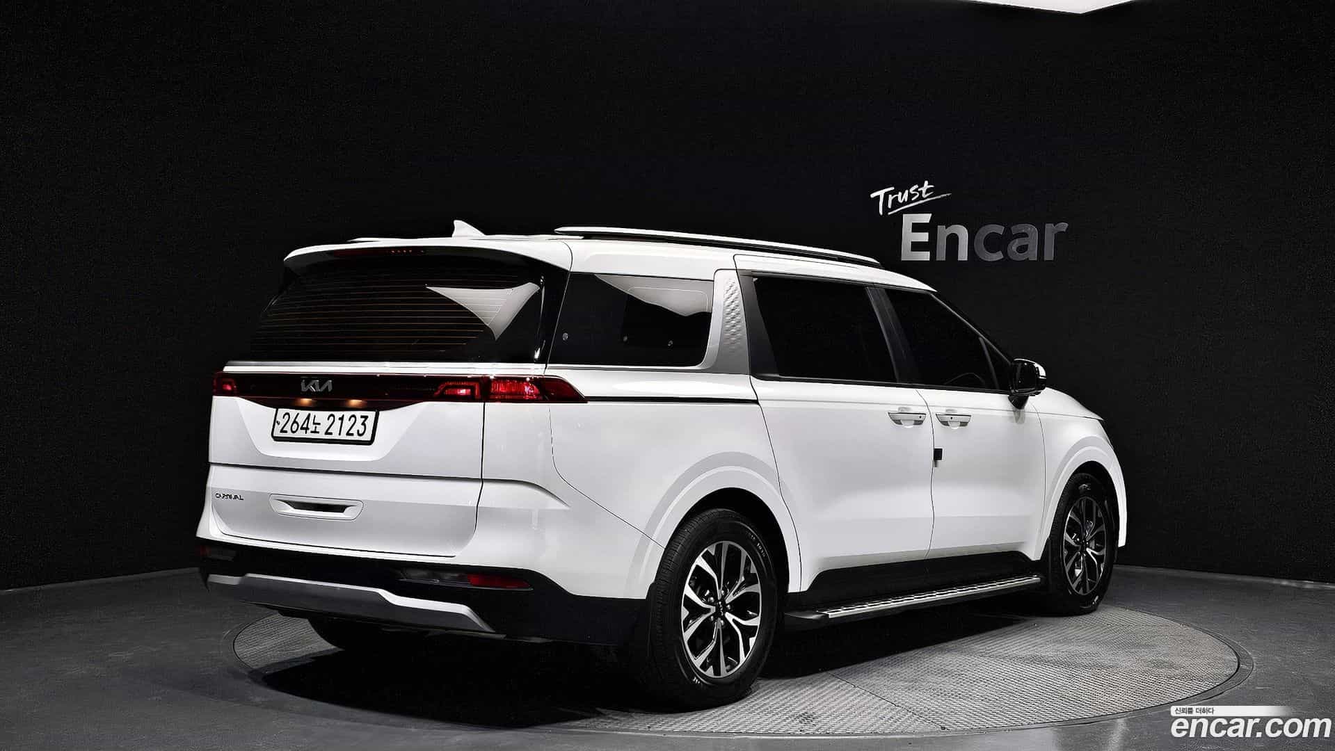 Canival Kia 2021.10-OUTER-002