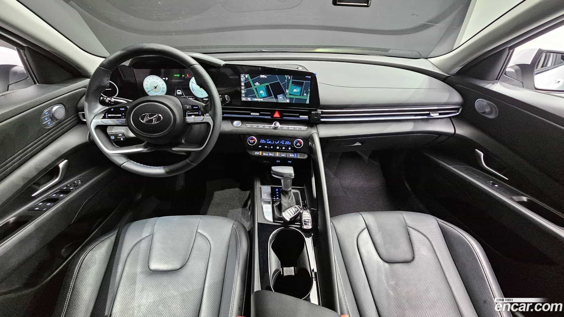 AVANTE Hyundai 2022.0-INNER-007