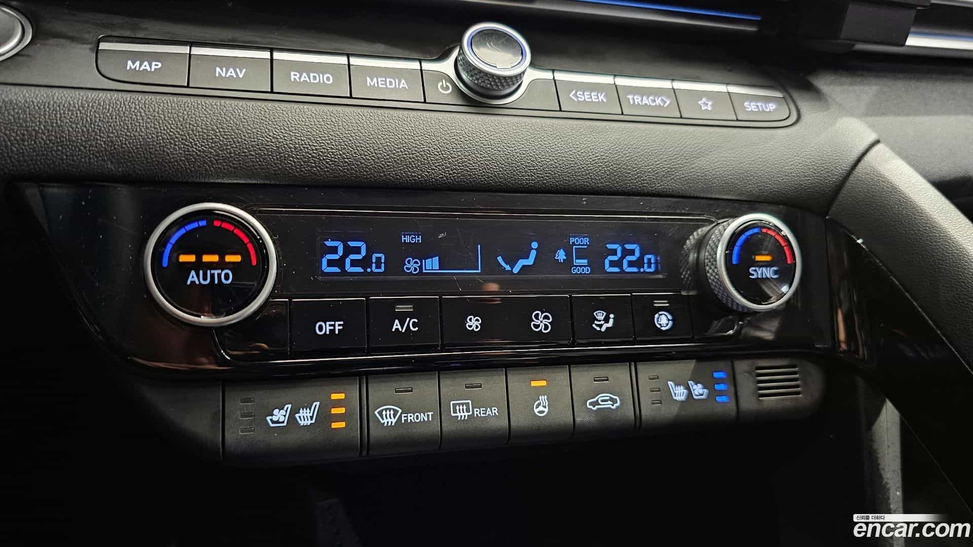 AVANTE Hyundai 2022.0-OPTION-023
