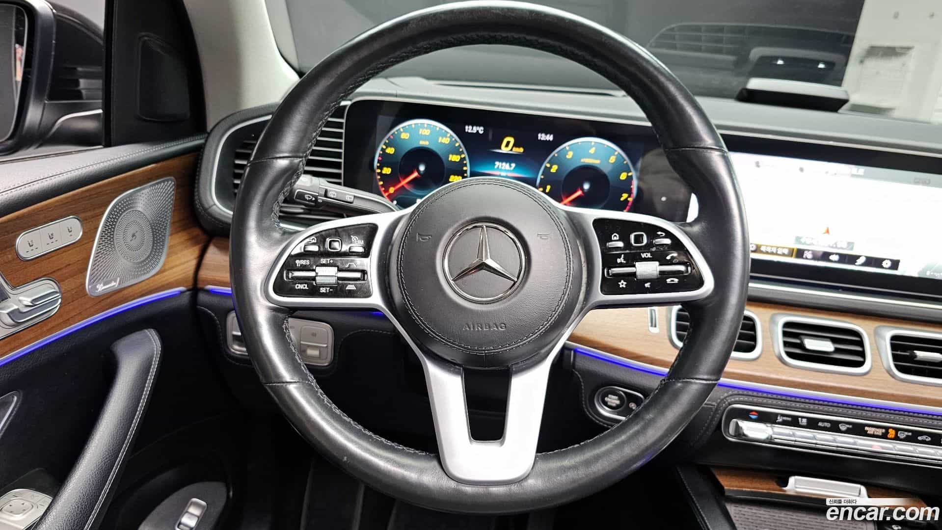 GLE-Class Mercedes-Benz 2020.6-OPTION-017