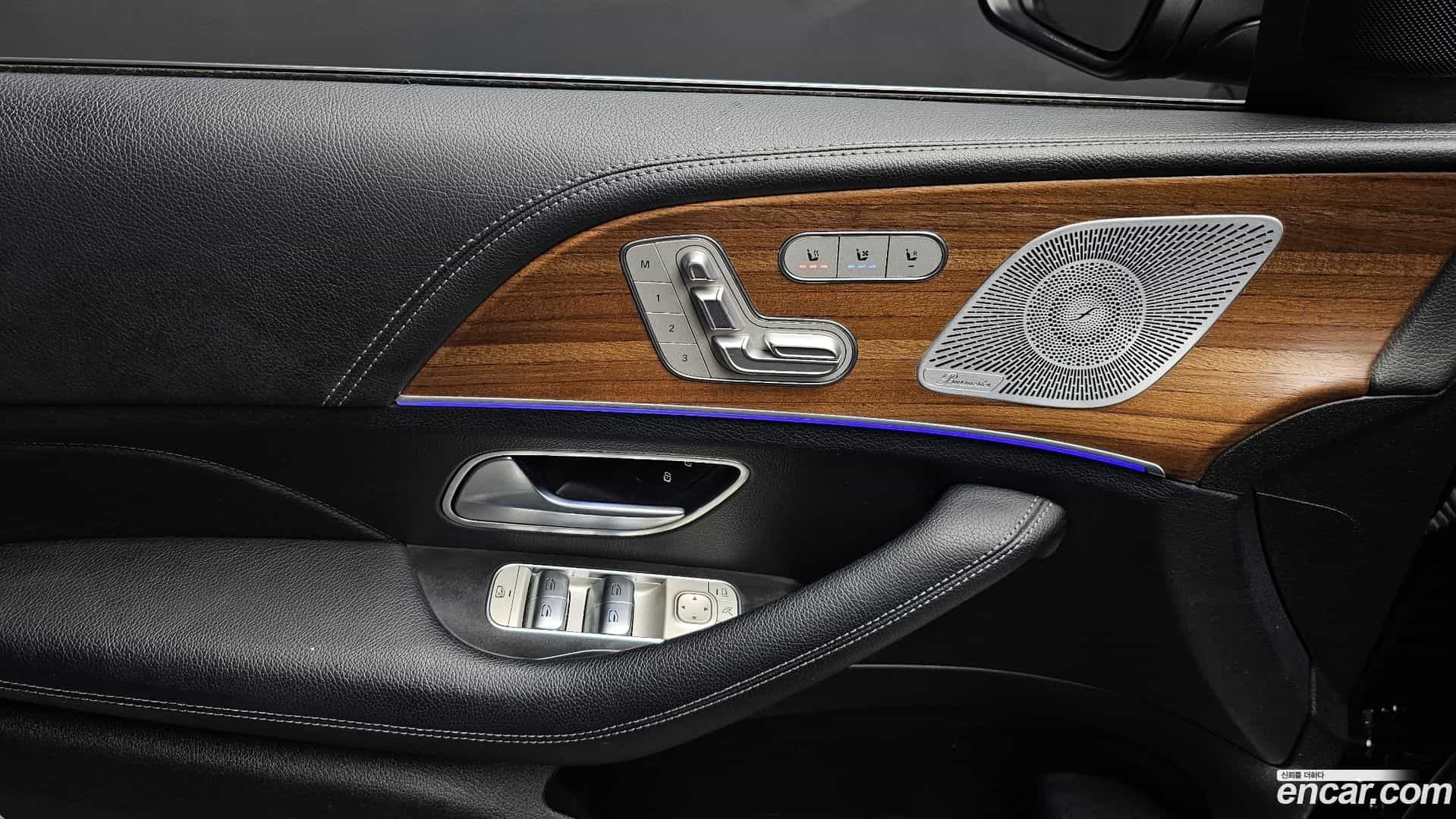 GLE-Class Mercedes-Benz 2020.6-OPTION-022