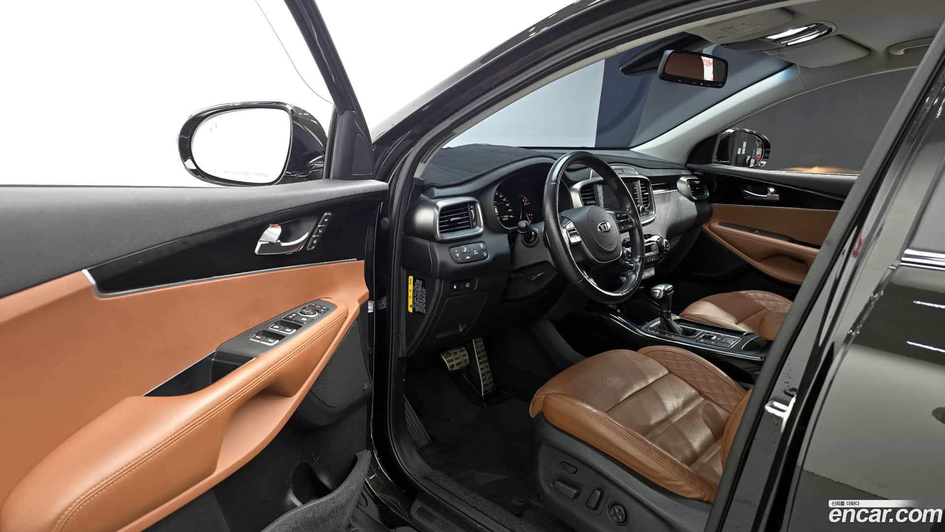 Sorento Kia 2018.6-OPTION-015