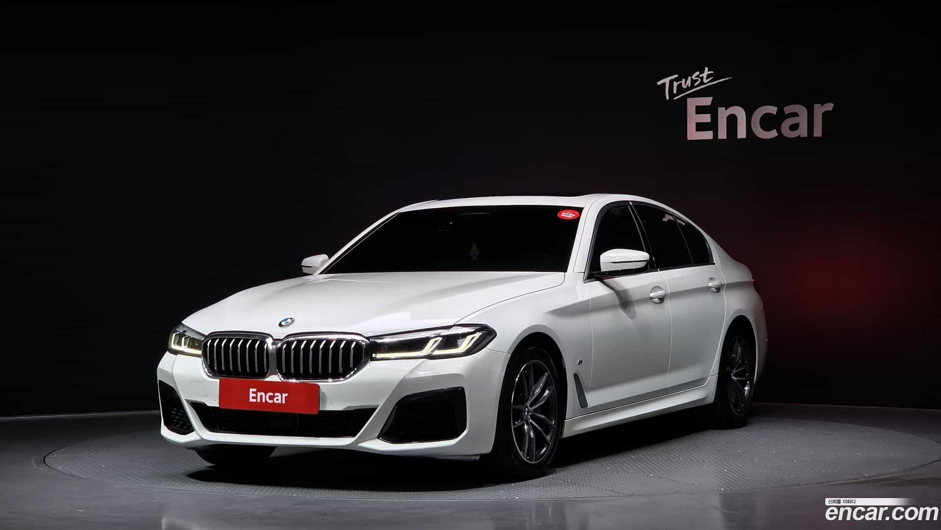 5-Series BMW 2022.1-OUTER-001