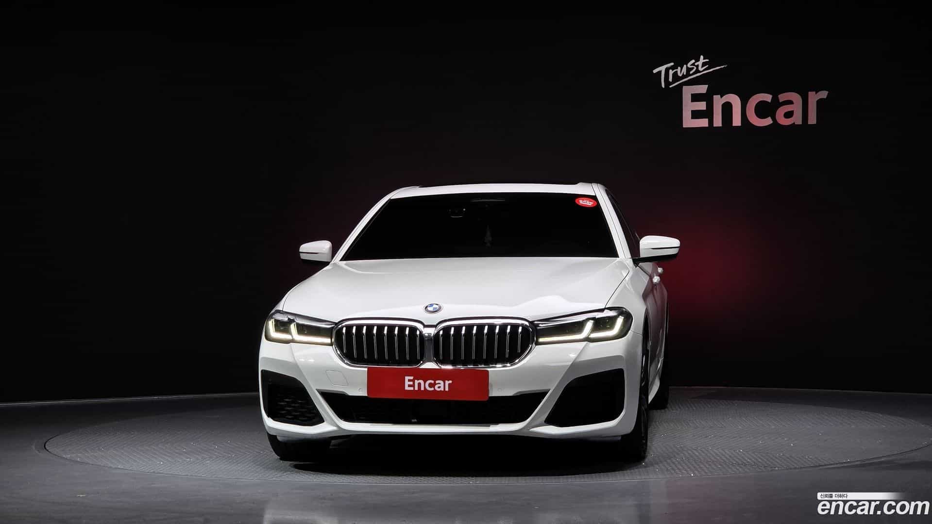 5-Series BMW 2022.1-OUTER-003