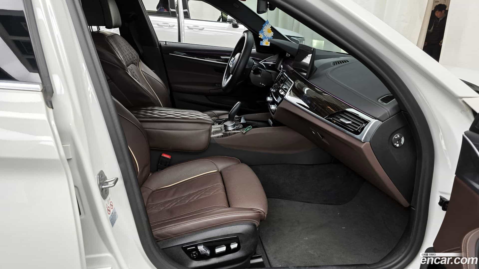 5-Series BMW 2022.1-OPTION-015