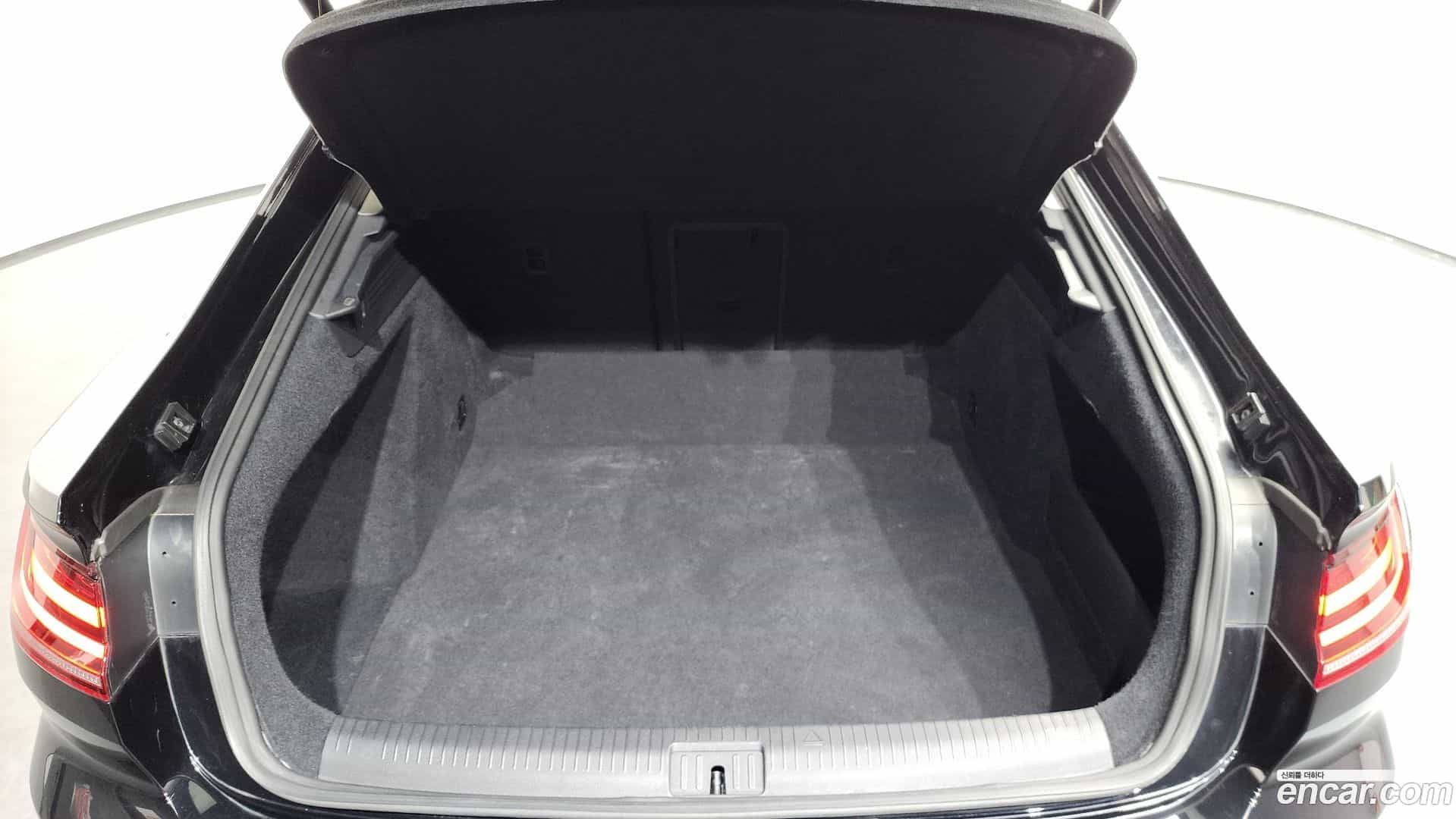 Arteon Volkswagen 2020.11-OPTION-024