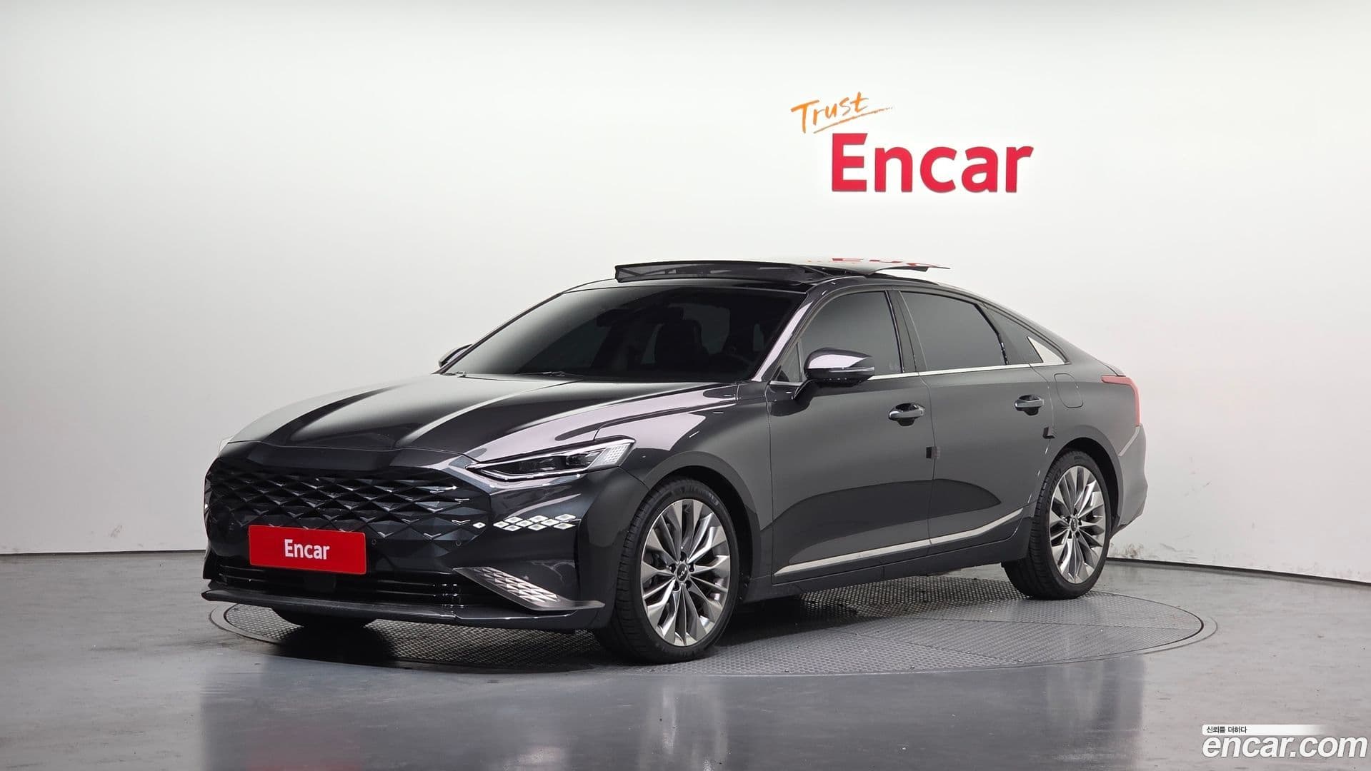 Main__Slider__Photo:K8 Kia 2021.11-0