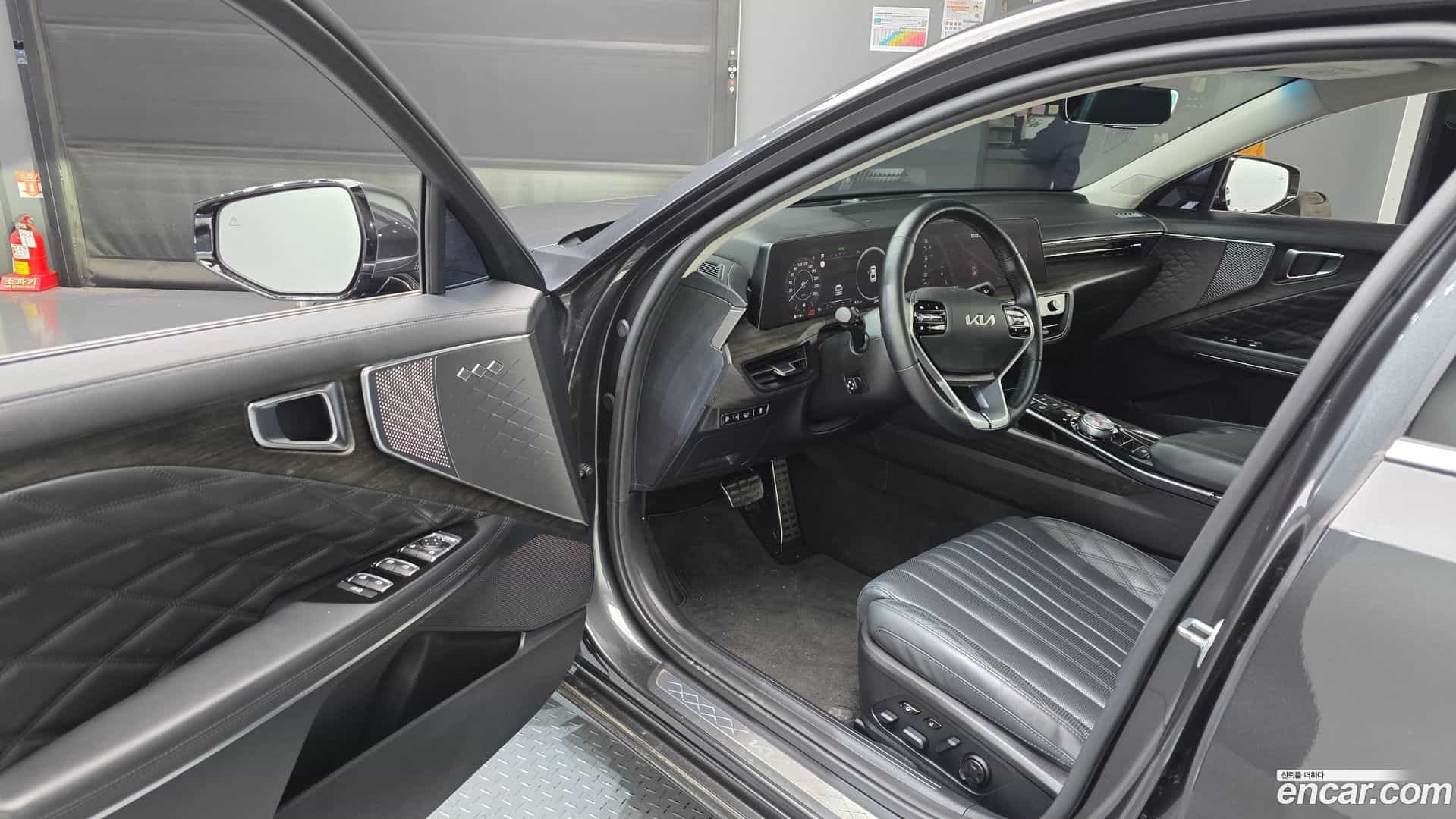 K8 Kia 2021.11-INNER-010