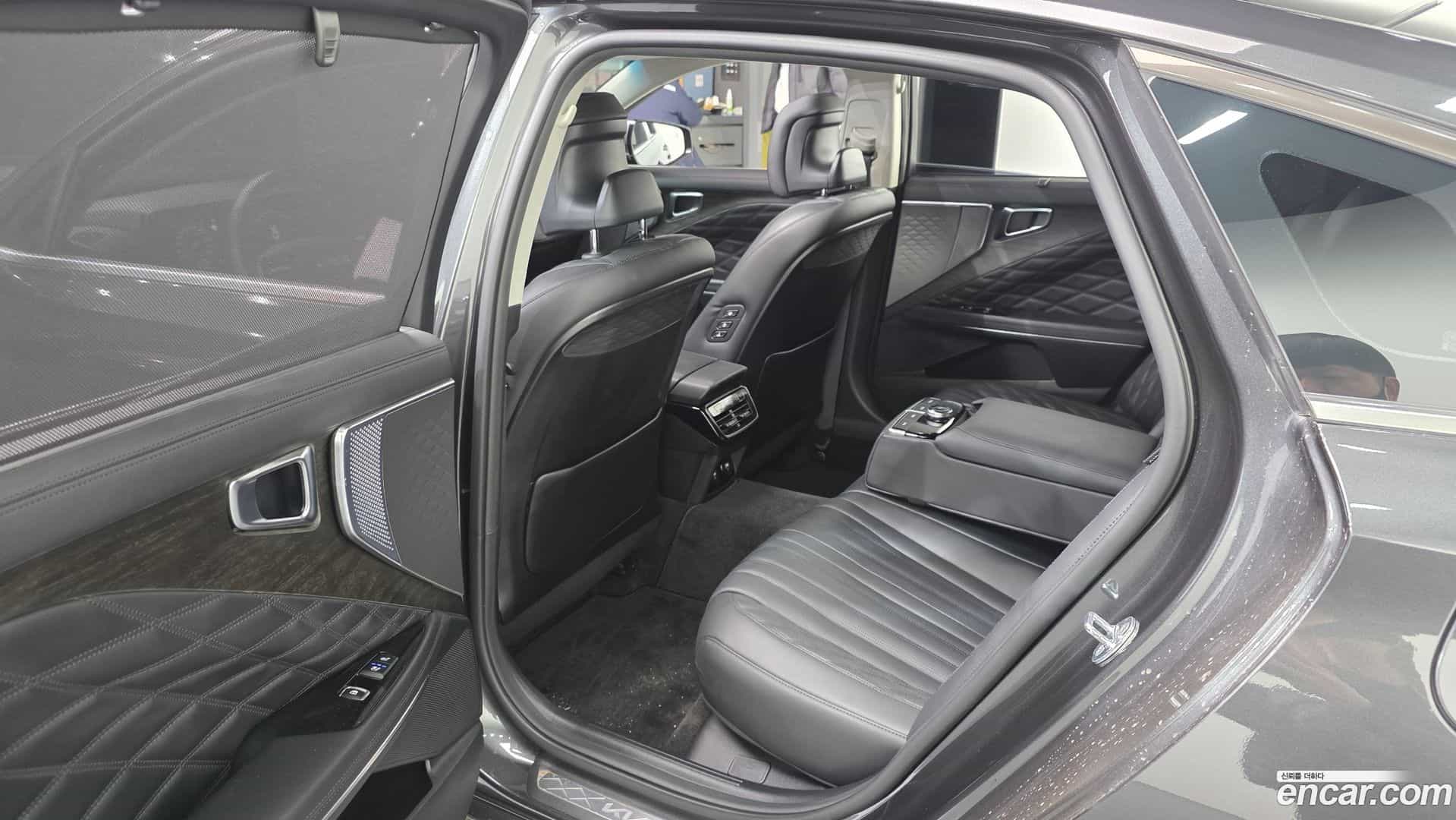 K8 Kia 2021.11-OPTION-015