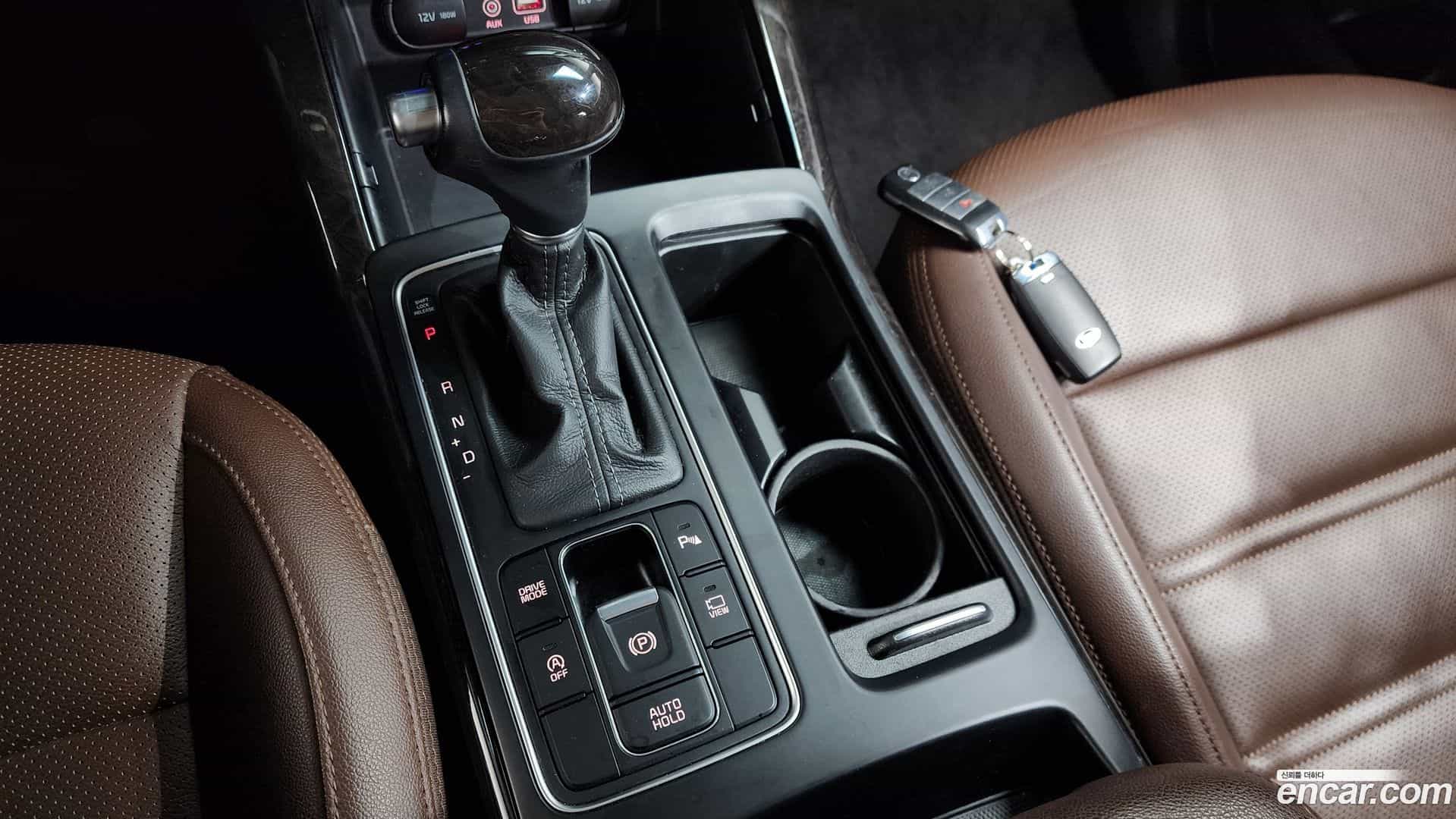 Sorento Kia 2016.0-INNER-009
