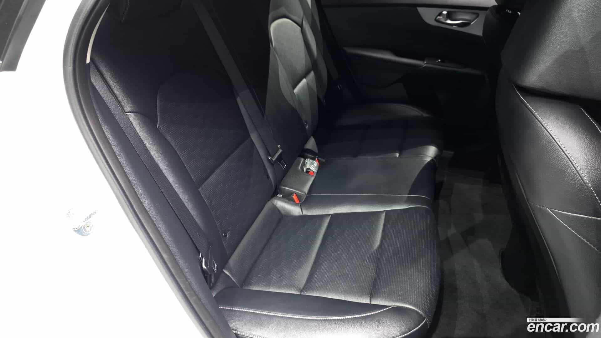 K3 Kia 2022.0-OPTION-016
