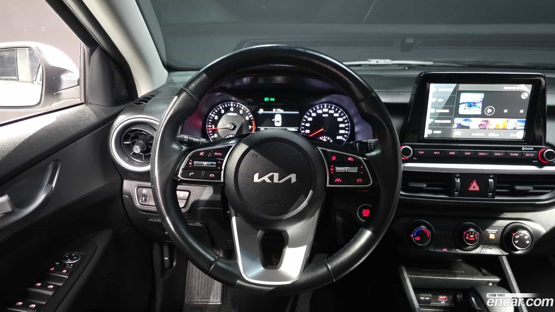 K3 Kia 2022.0-OPTION-017