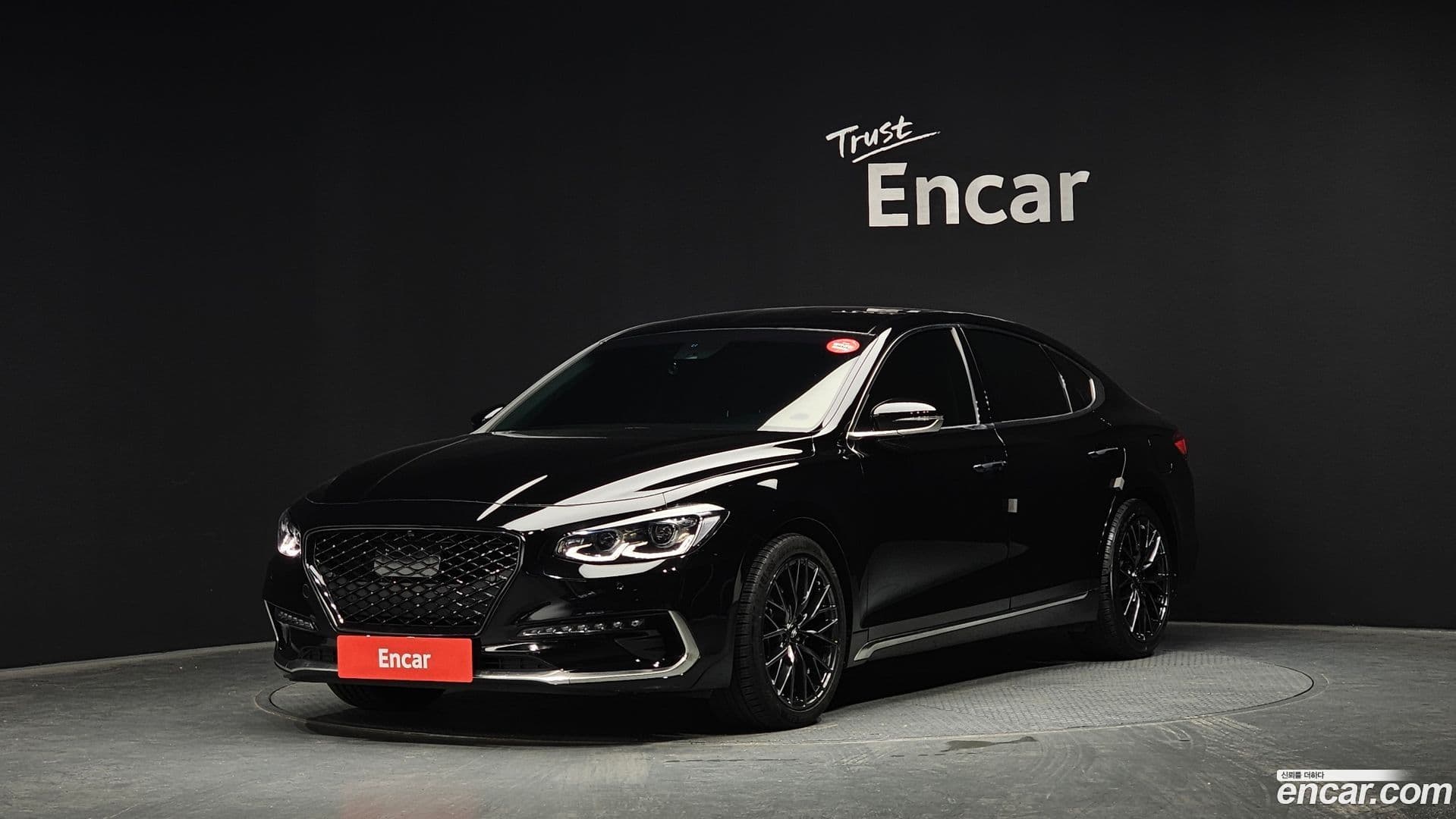 Main__Slider__Photo:Grandeur Hyundai 2019.6-0