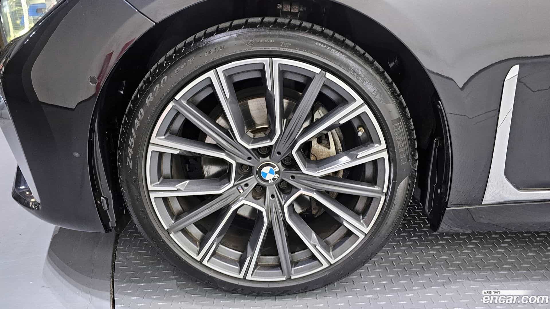7-Series BMW 2021.5-OUTER-005